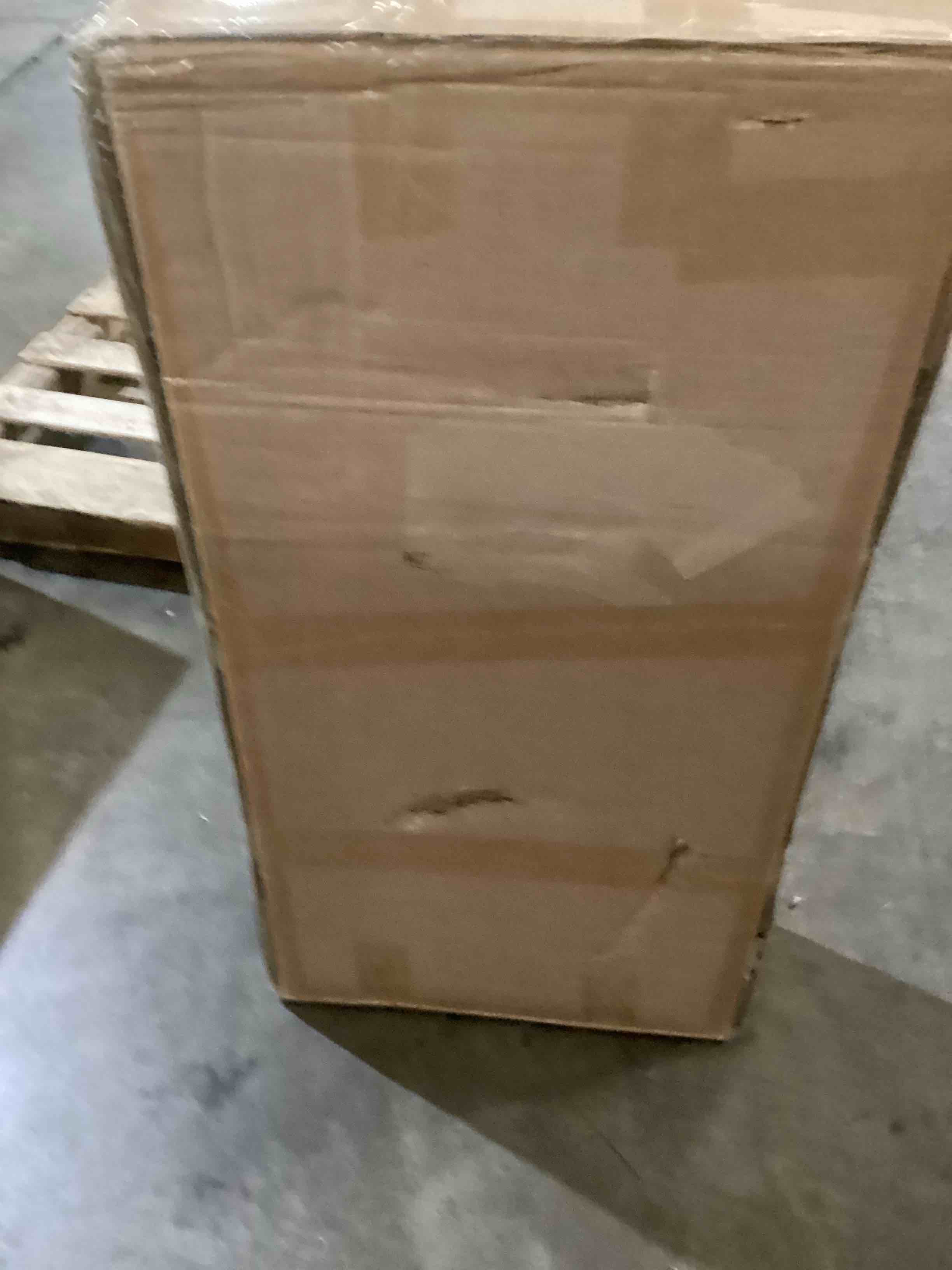 https://s3.amazonaws.com/lotting-images-prod/bidfta/GRN5991639_1709311440663.jpeg