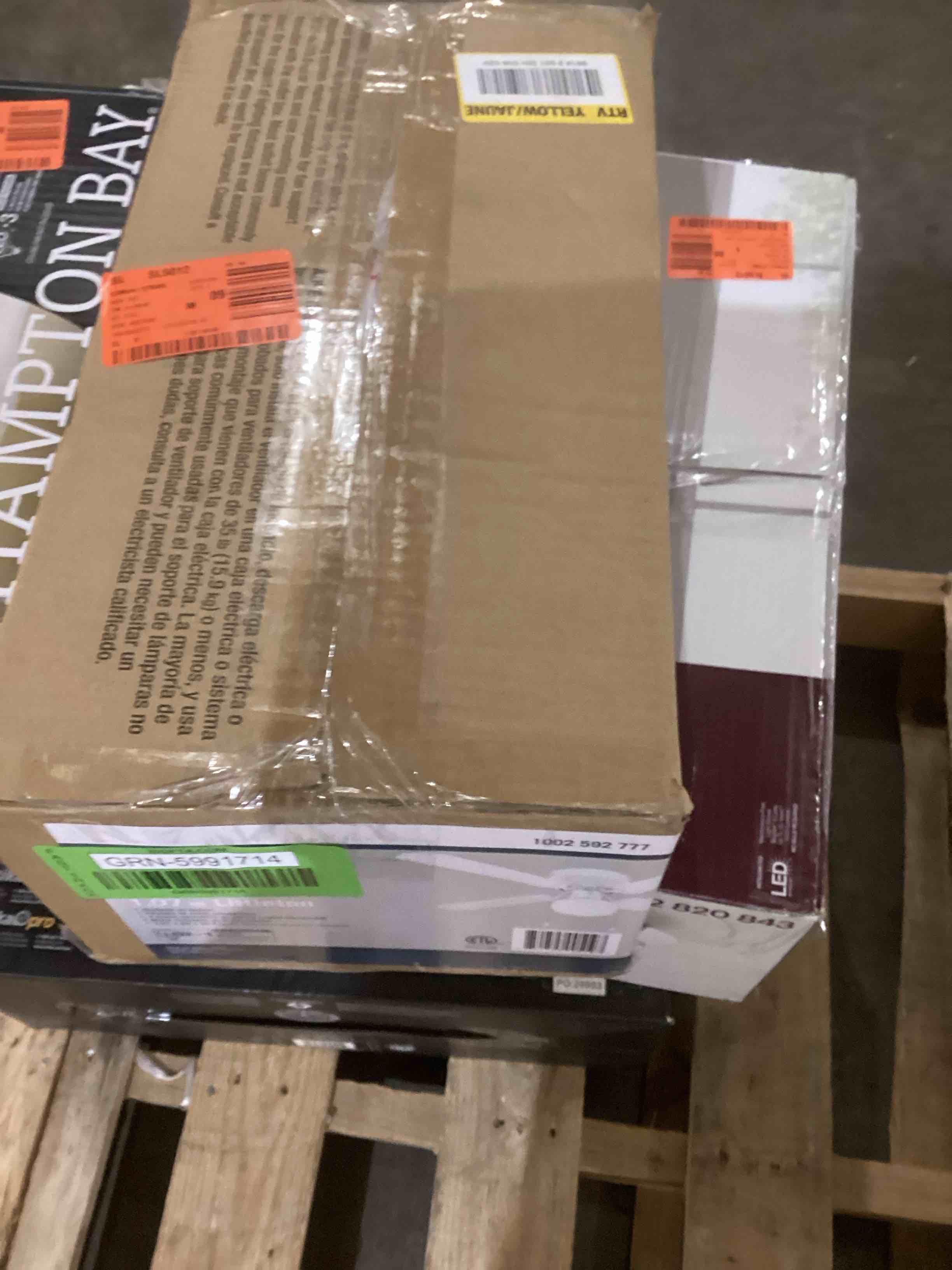 https://s3.amazonaws.com/lotting-images-prod/bidfta/GRN5991714_1709558968219.jpeg
