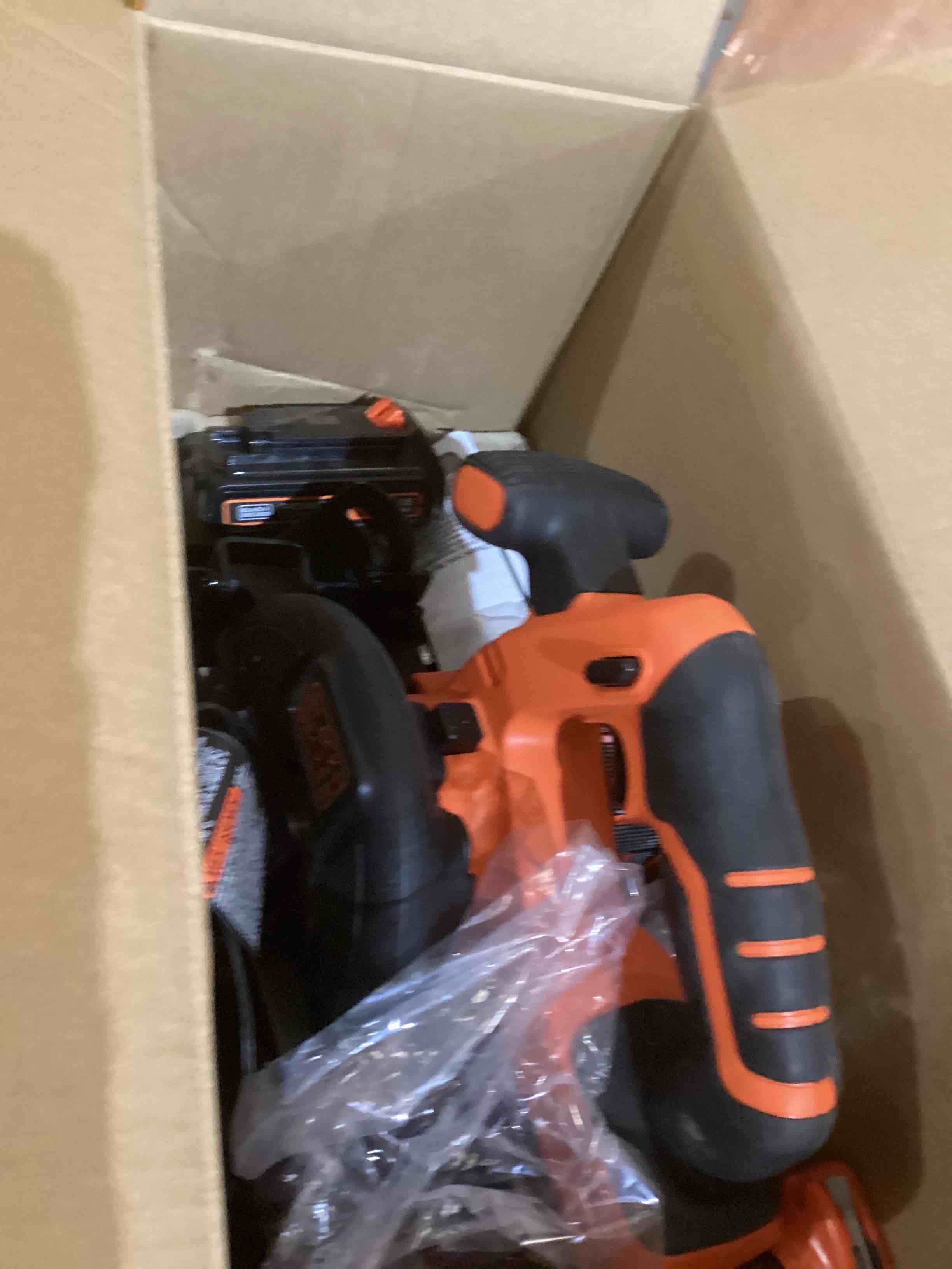 https://s3.amazonaws.com/lotting-images-prod/bidfta/GRN5991901_1709755238505.jpeg