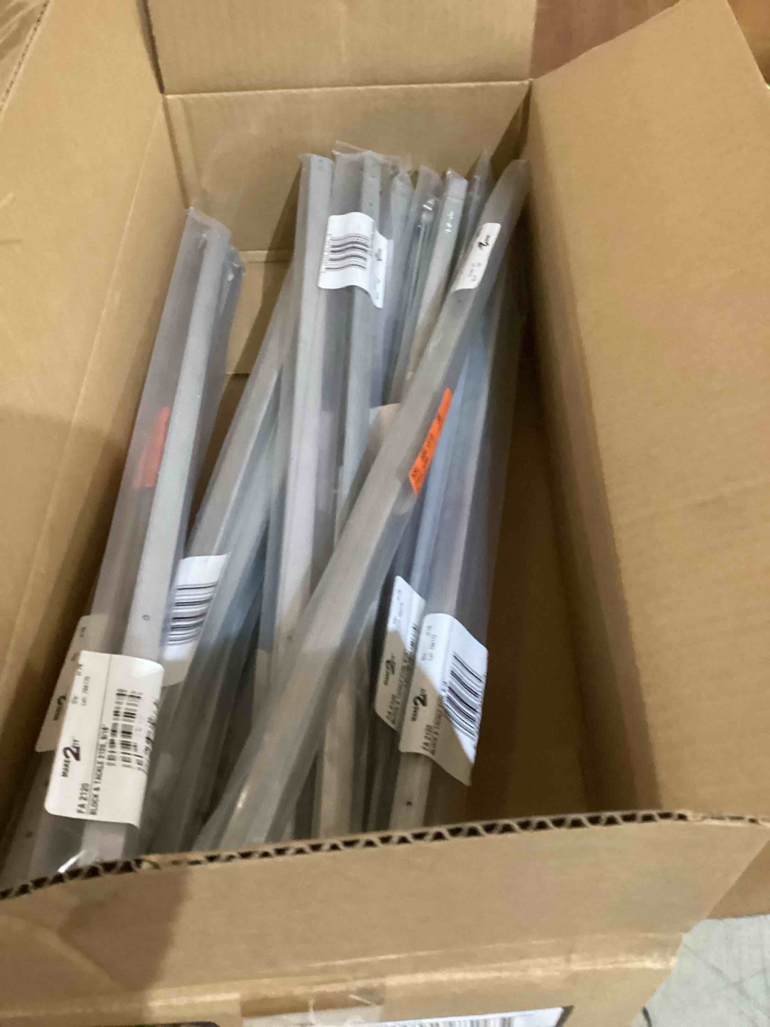 https://s3.amazonaws.com/lotting-images-prod/bidfta/GRN5991957_1709828085697.jpeg