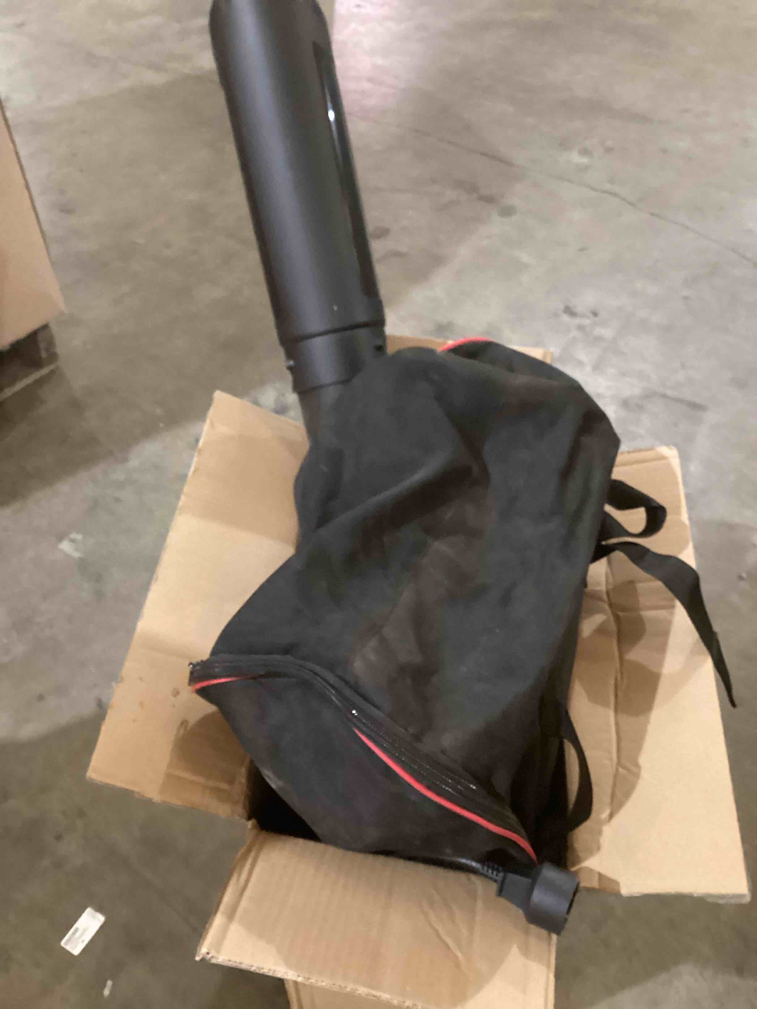 https://s3.amazonaws.com/lotting-images-prod/bidfta/GRN5992026_1709907565501.jpeg