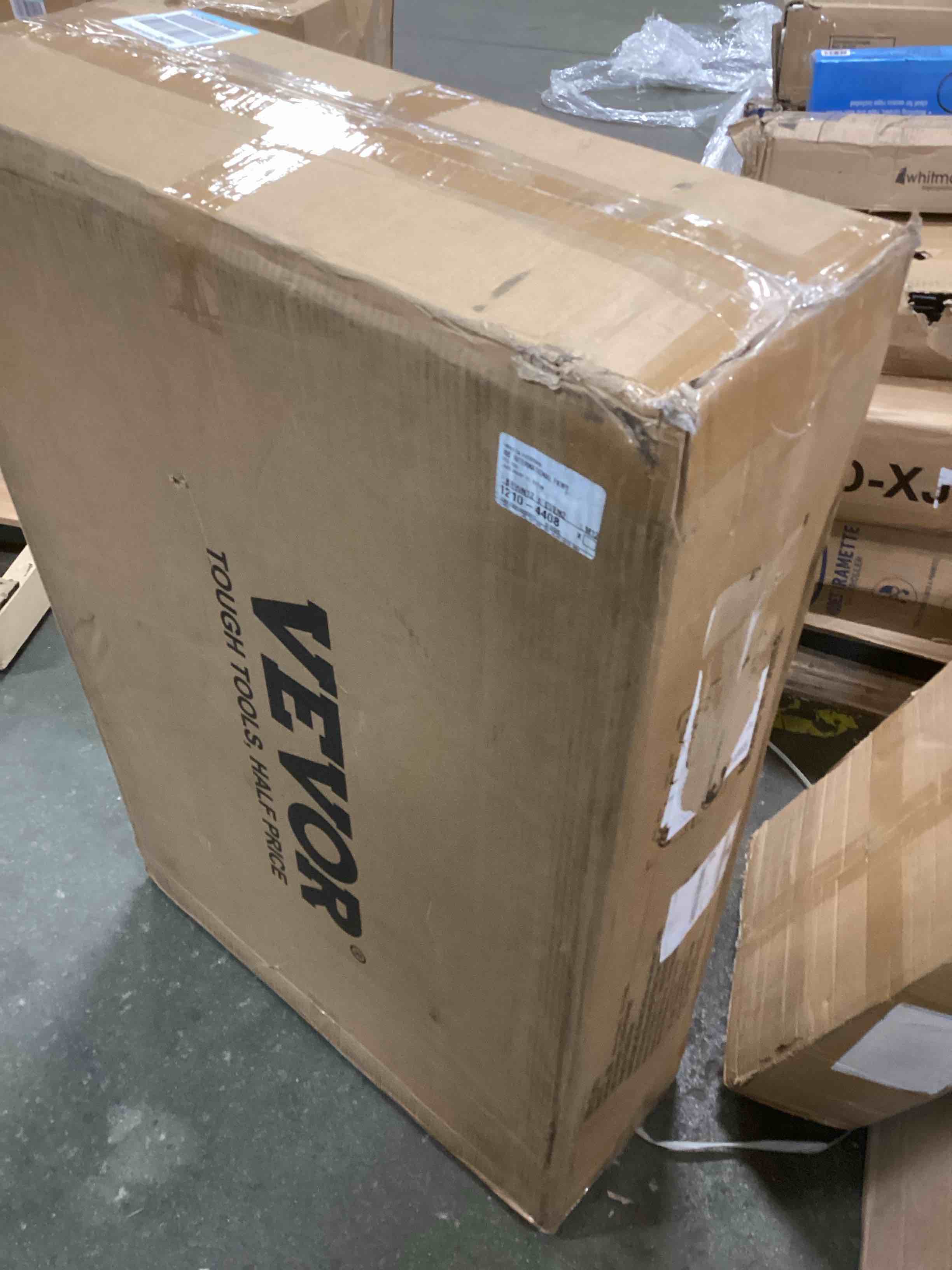 https://s3.amazonaws.com/lotting-images-prod/bidfta/GRN5996112_1709386492798.jpeg