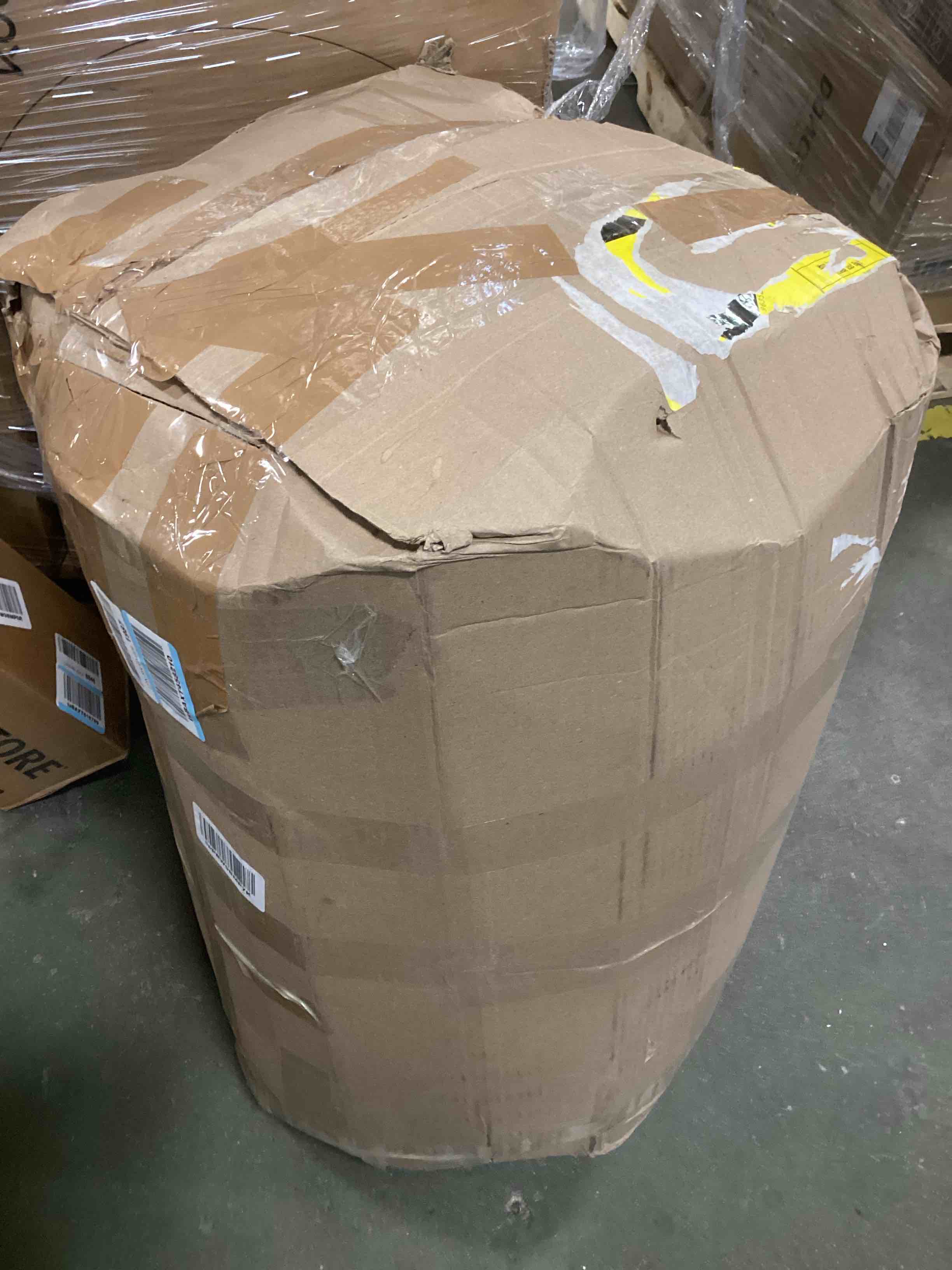 https://s3.amazonaws.com/lotting-images-prod/bidfta/GRN5996321_1709555941802.jpeg