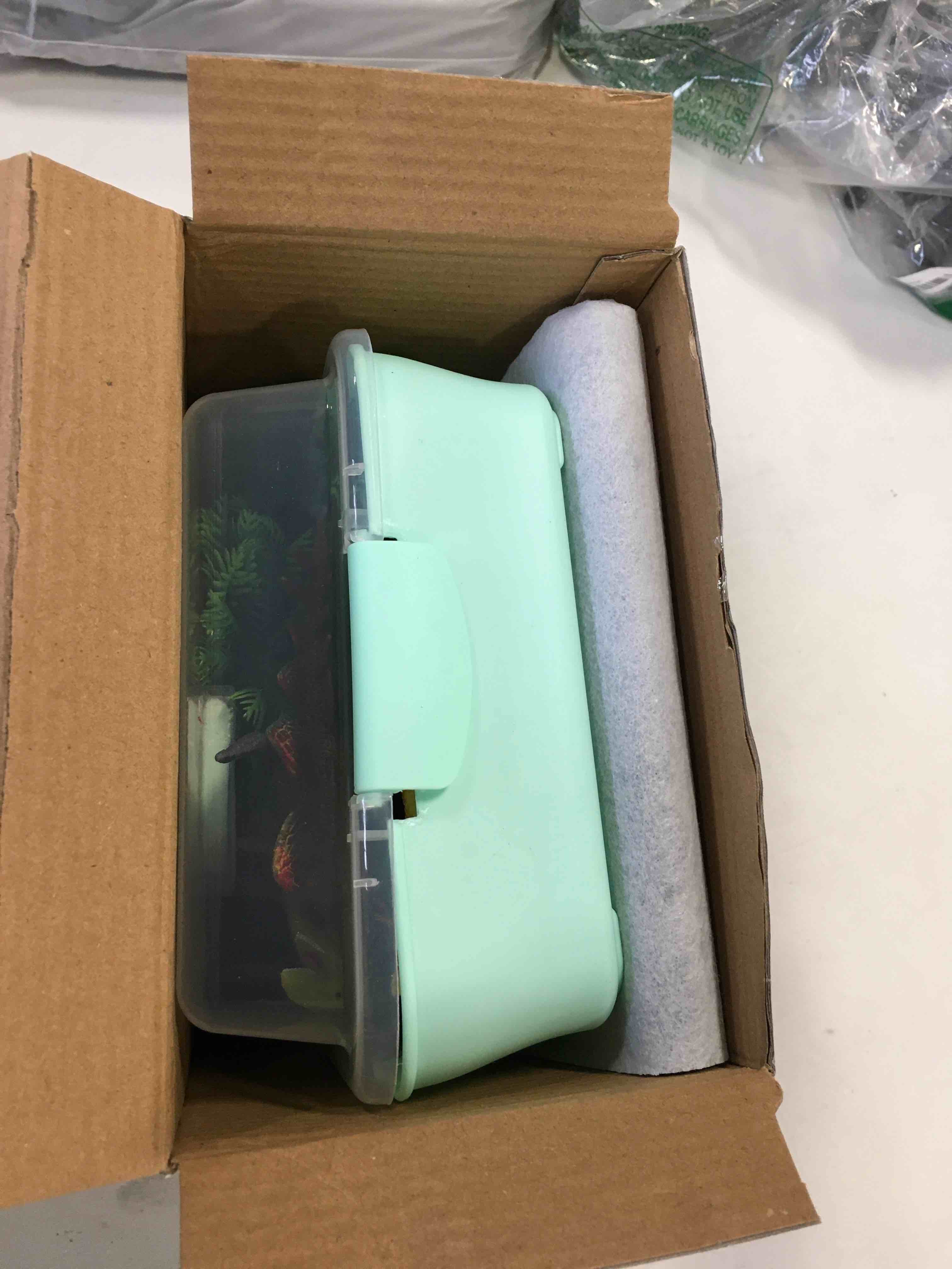 https://s3.amazonaws.com/lotting-images-prod/bidfta/GRN5998900_1710516728170.jpeg