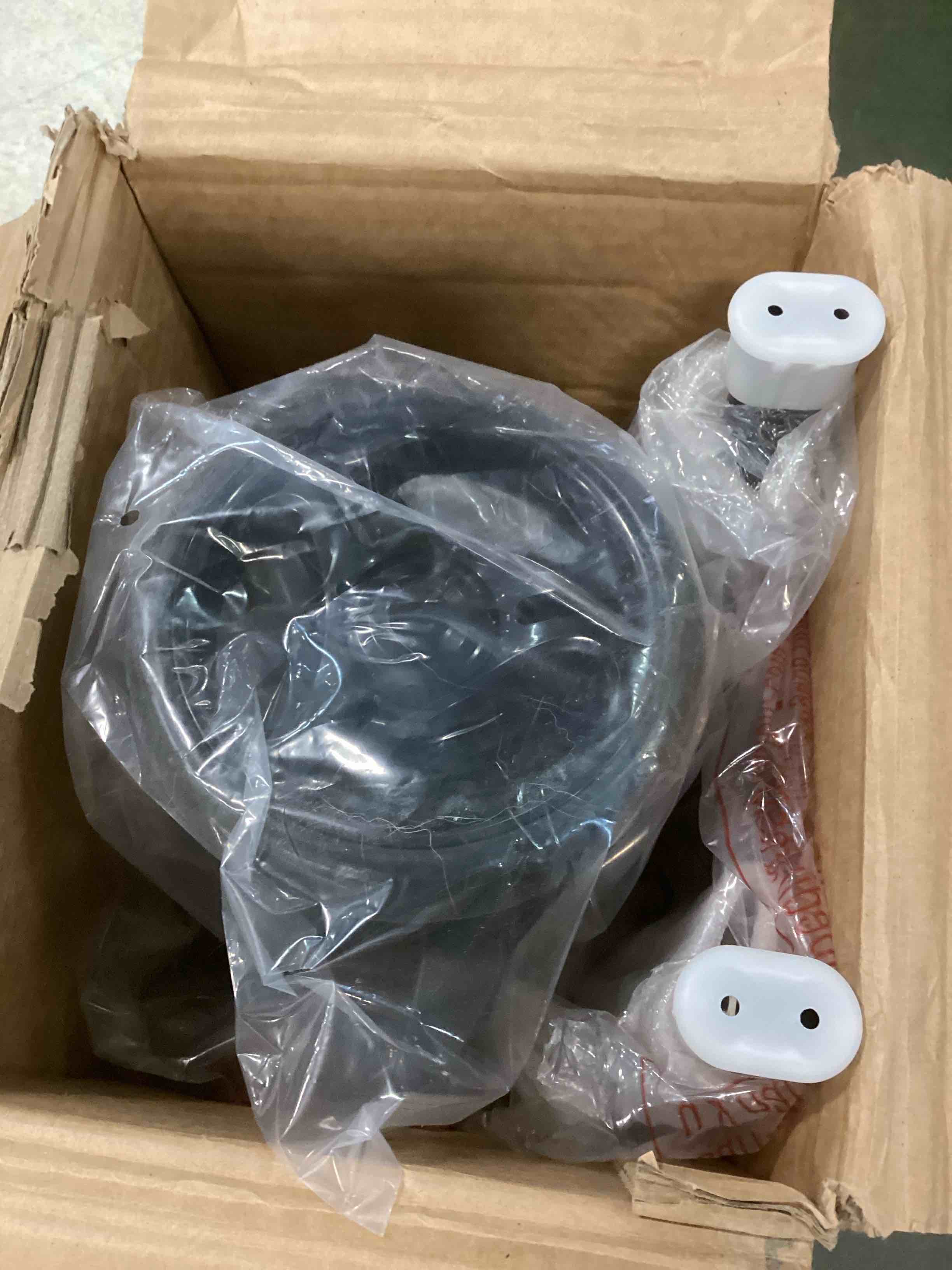 https://s3.amazonaws.com/lotting-images-prod/bidfta/GRN6000004_1710937787024.jpeg