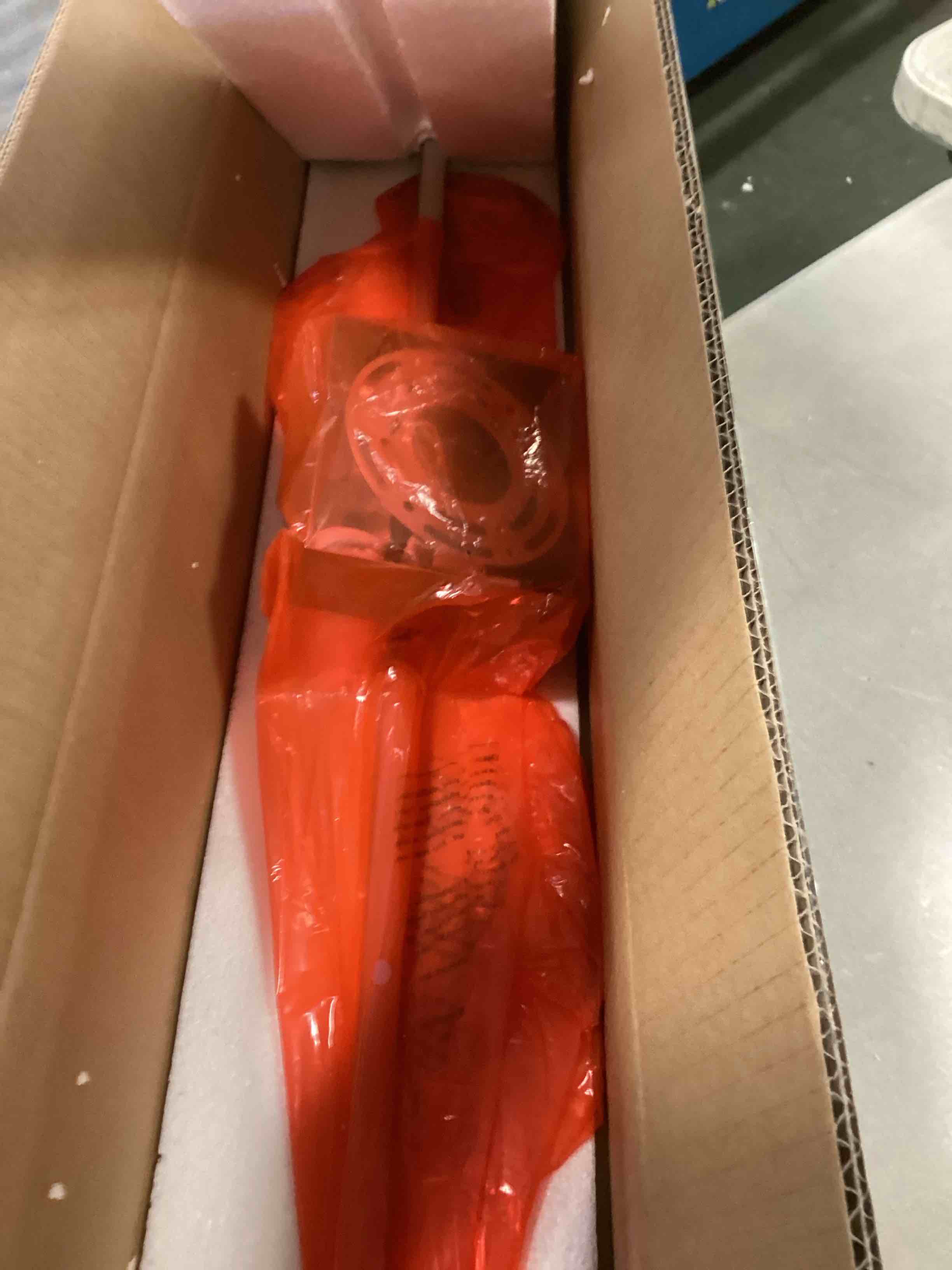 https://s3.amazonaws.com/lotting-images-prod/bidfta/GRN6000404_1711050203505.jpeg