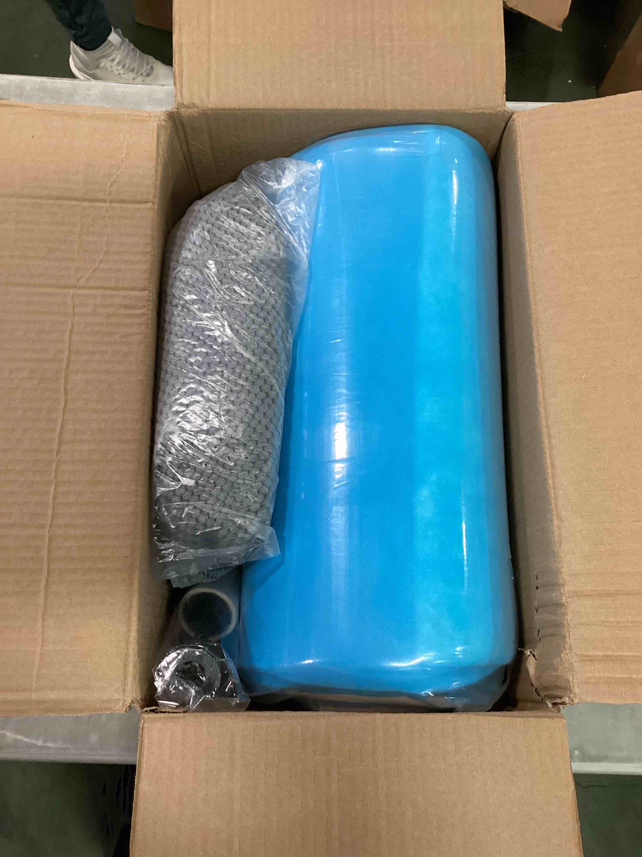 https://s3.amazonaws.com/lotting-images-prod/bidfta/GRN6002407_1709840186069.jpeg