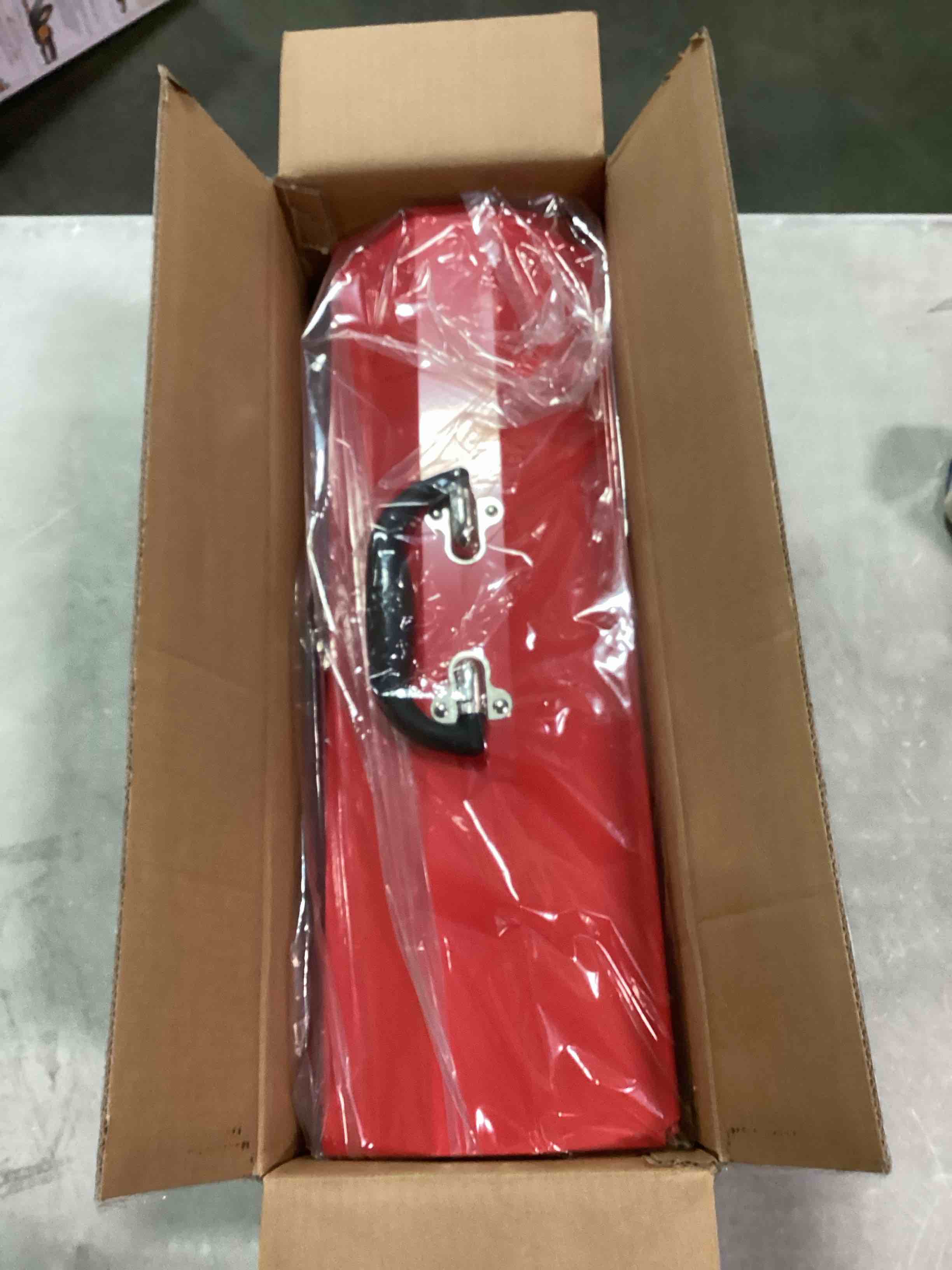 https://s3.amazonaws.com/lotting-images-prod/bidfta/GRN6002454_1709904952051.jpeg