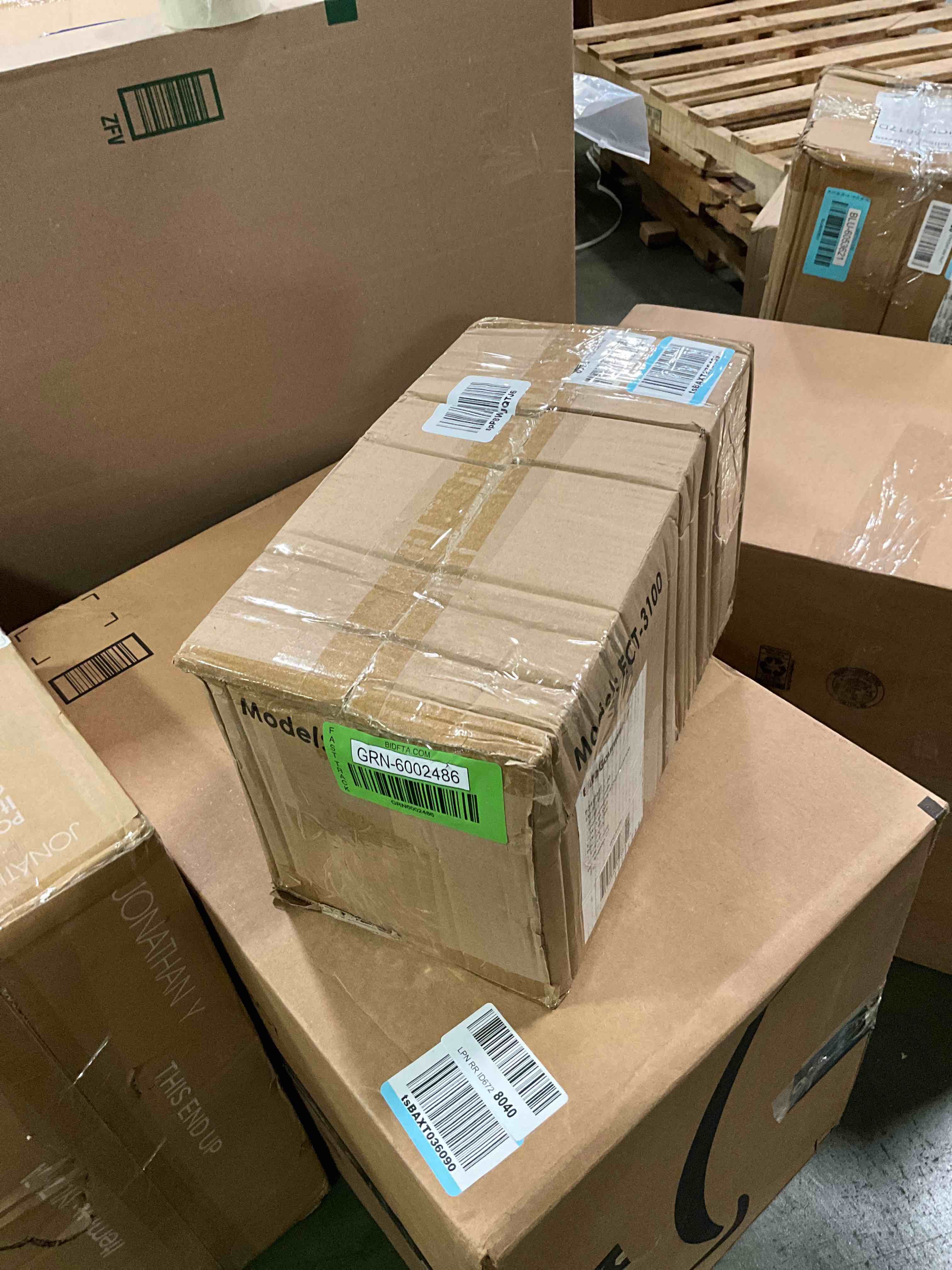 https://s3.amazonaws.com/lotting-images-prod/bidfta/GRN6002486_1709915082684.jpeg