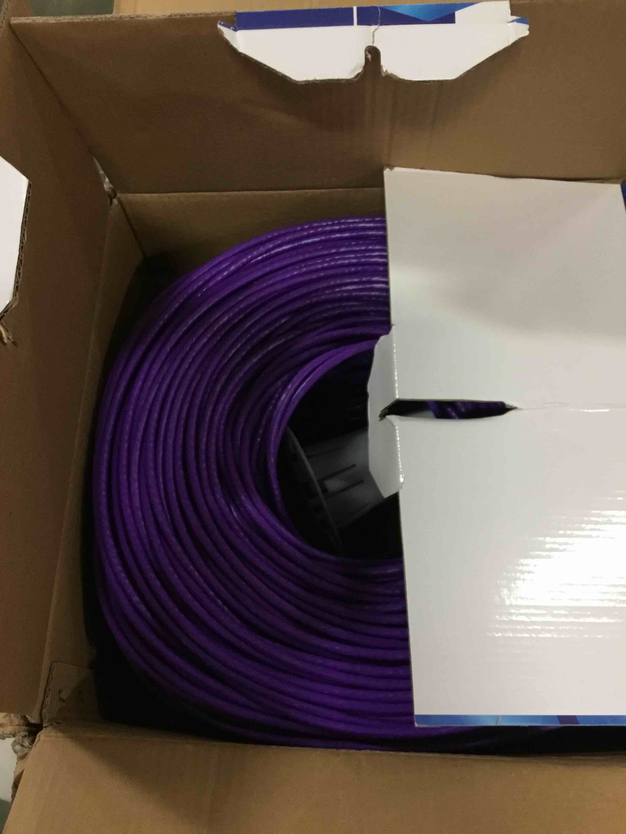 https://s3.amazonaws.com/lotting-images-prod/bidfta/GRN6002752_1710255236303.jpeg