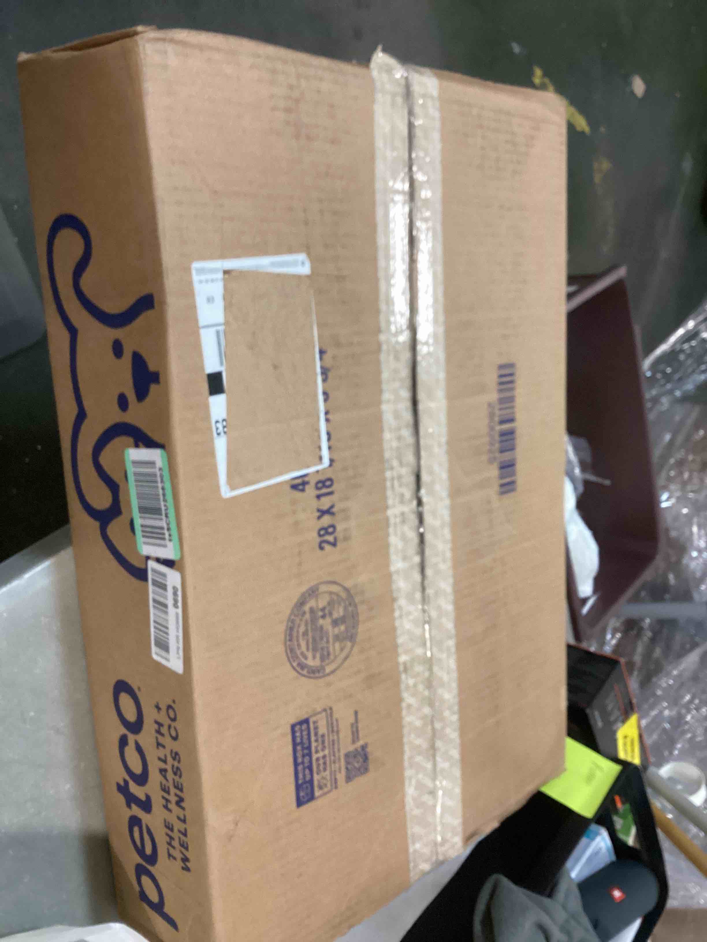 https://s3.amazonaws.com/lotting-images-prod/bidfta/GRN6003600_1709729104253.jpeg