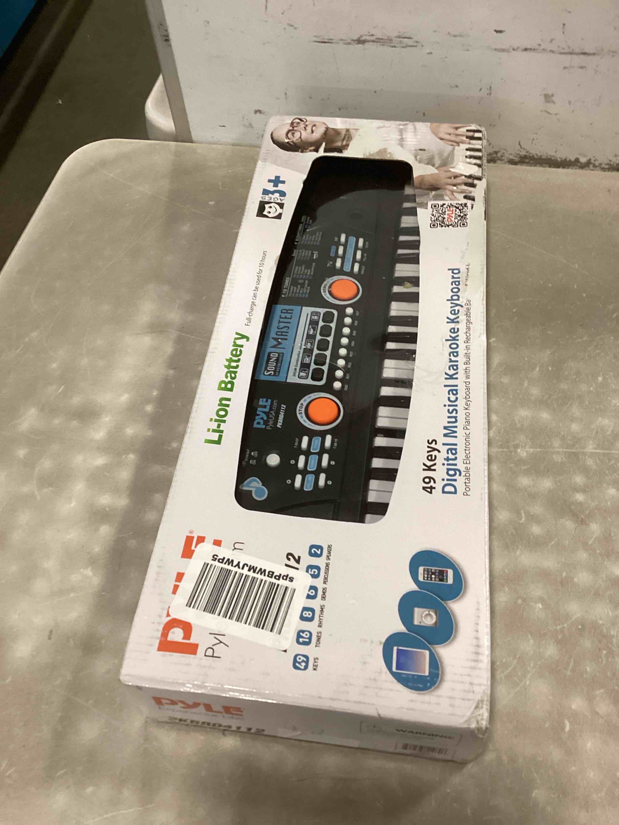 https://s3.amazonaws.com/lotting-images-prod/bidfta/GRN6004965_1709652334413.jpeg