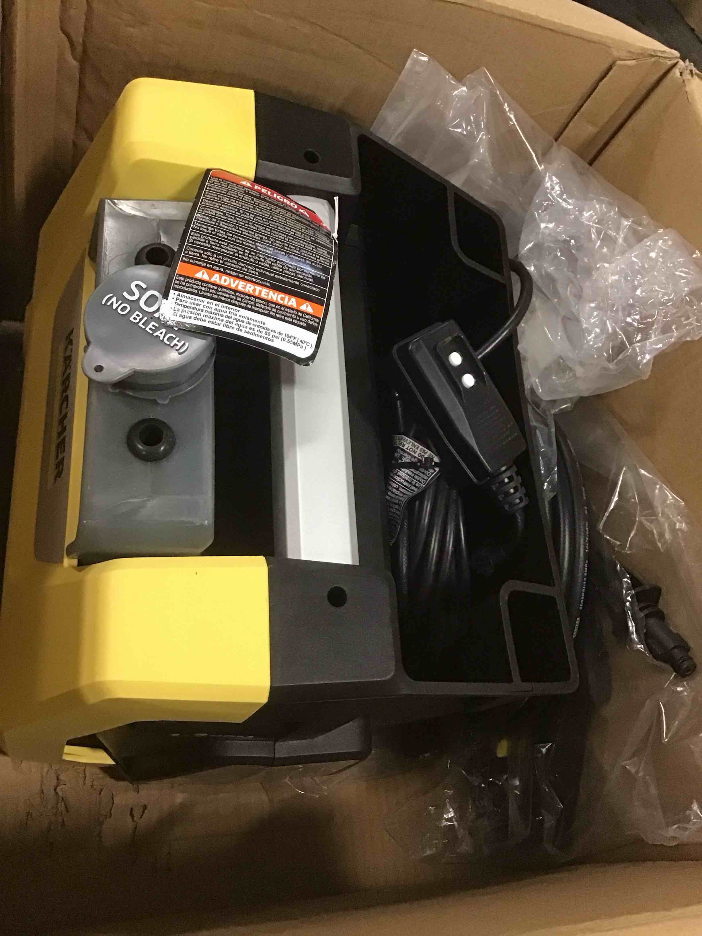https://s3.amazonaws.com/lotting-images-prod/bidfta/GRN6005275_1709751264183.jpeg