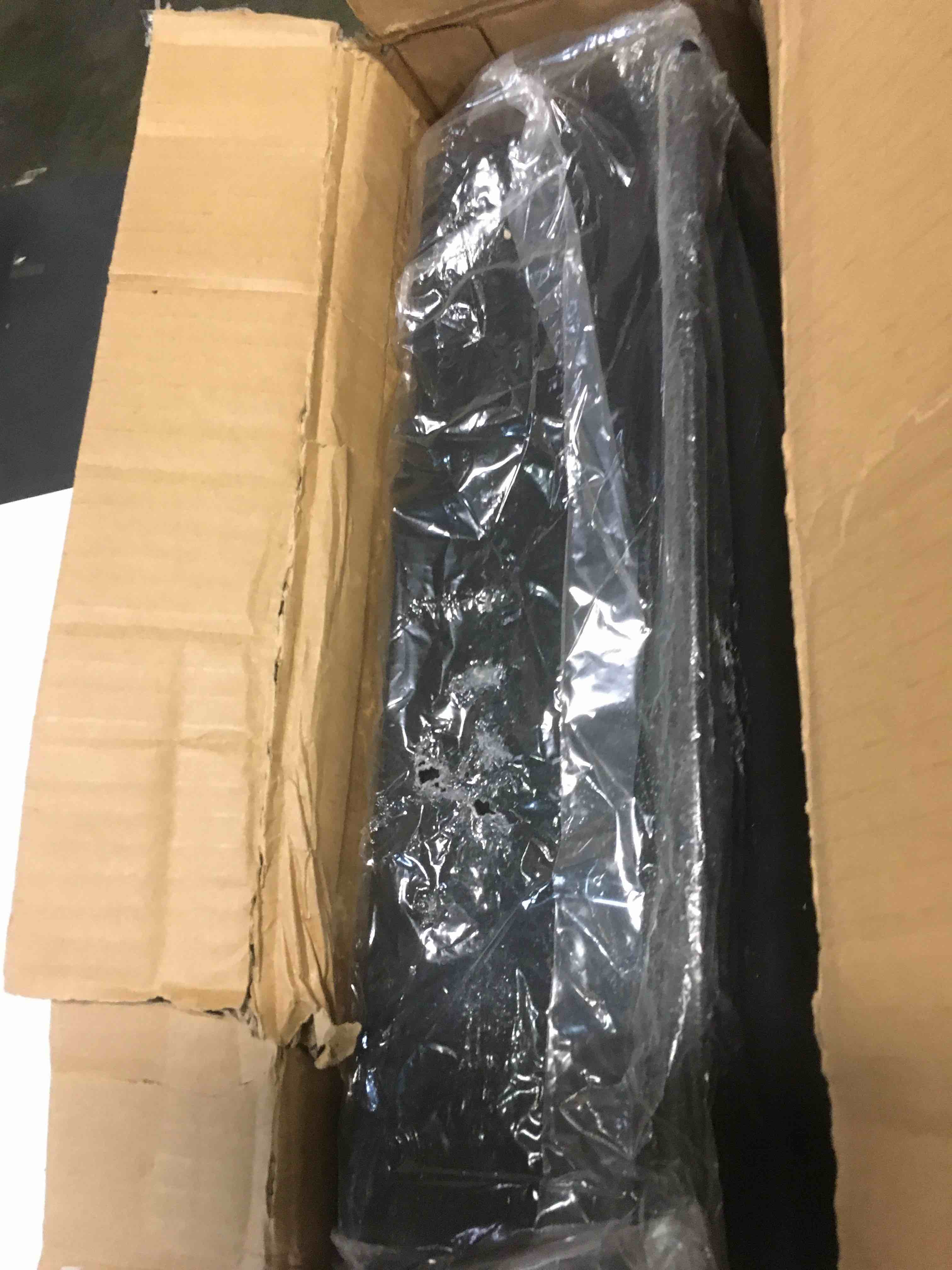 https://s3.amazonaws.com/lotting-images-prod/bidfta/GRN6005628_1709925281996.jpeg
