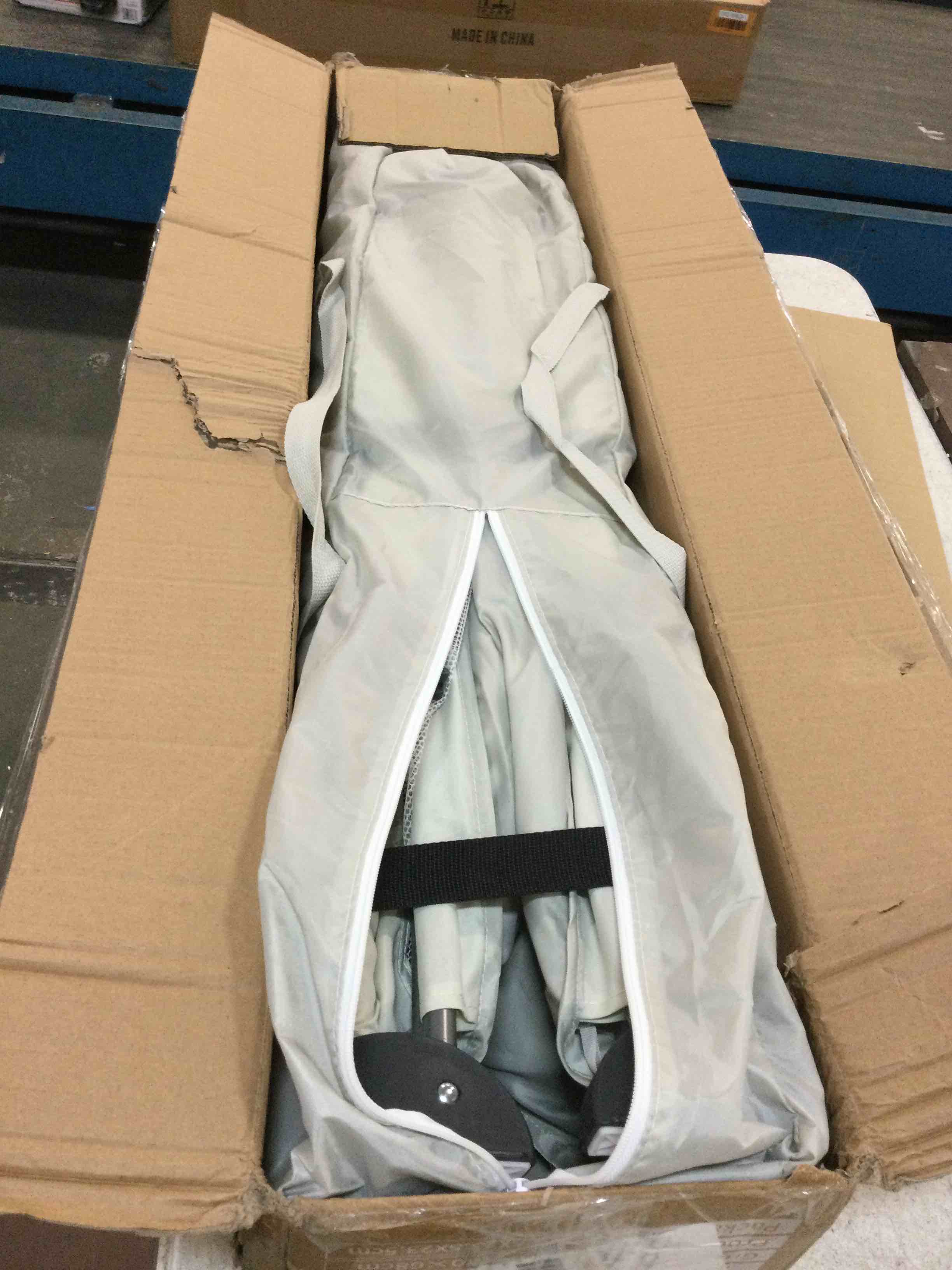 https://s3.amazonaws.com/lotting-images-prod/bidfta/GRN6006543_1709325380086.jpeg