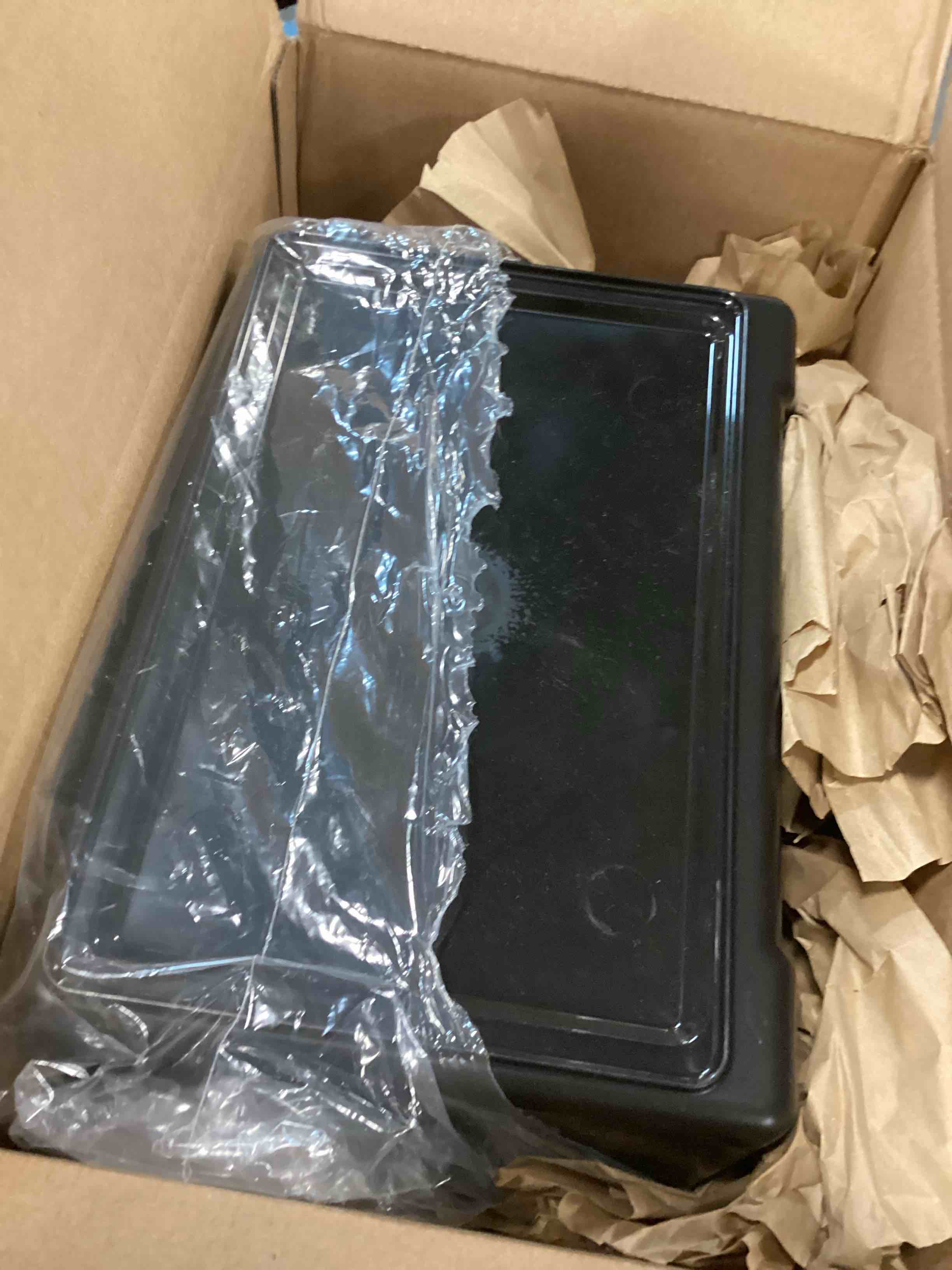 https://s3.amazonaws.com/lotting-images-prod/bidfta/GRN6007669_1710004718358.jpeg