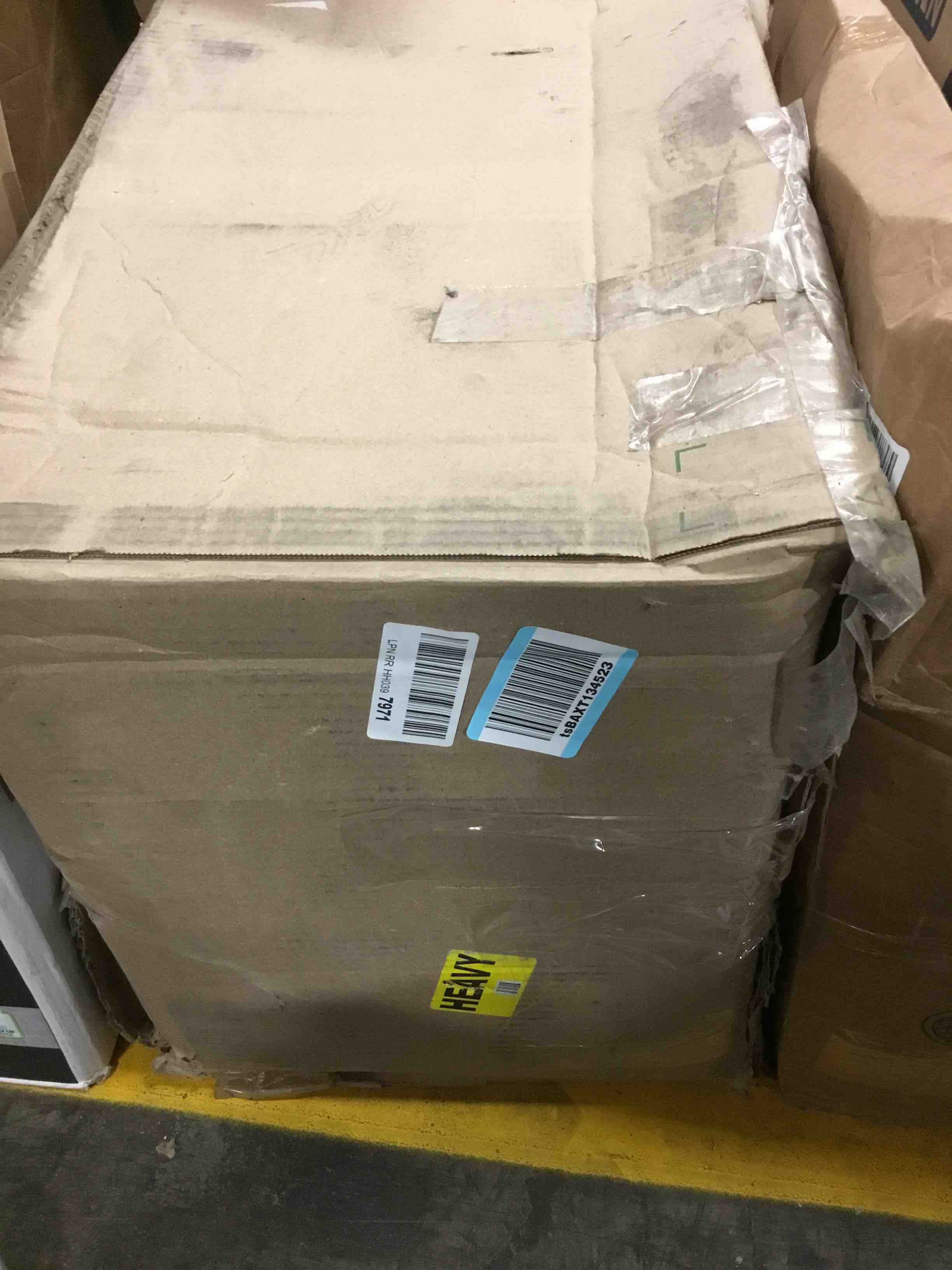 https://s3.amazonaws.com/lotting-images-prod/bidfta/GRN6008287_1713466728544.jpeg