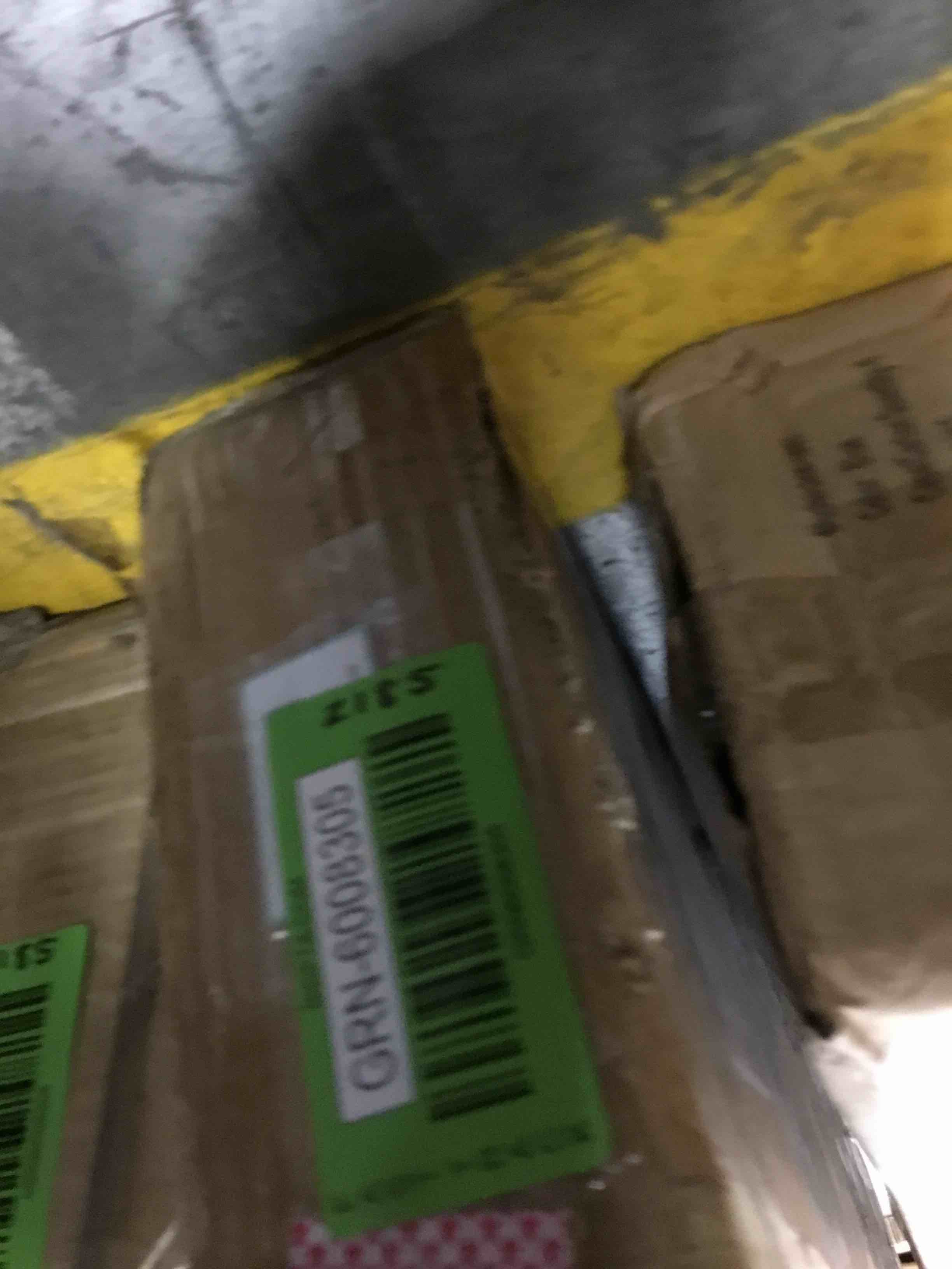 https://s3.amazonaws.com/lotting-images-prod/bidfta/GRN6008305_1713471467997.jpeg