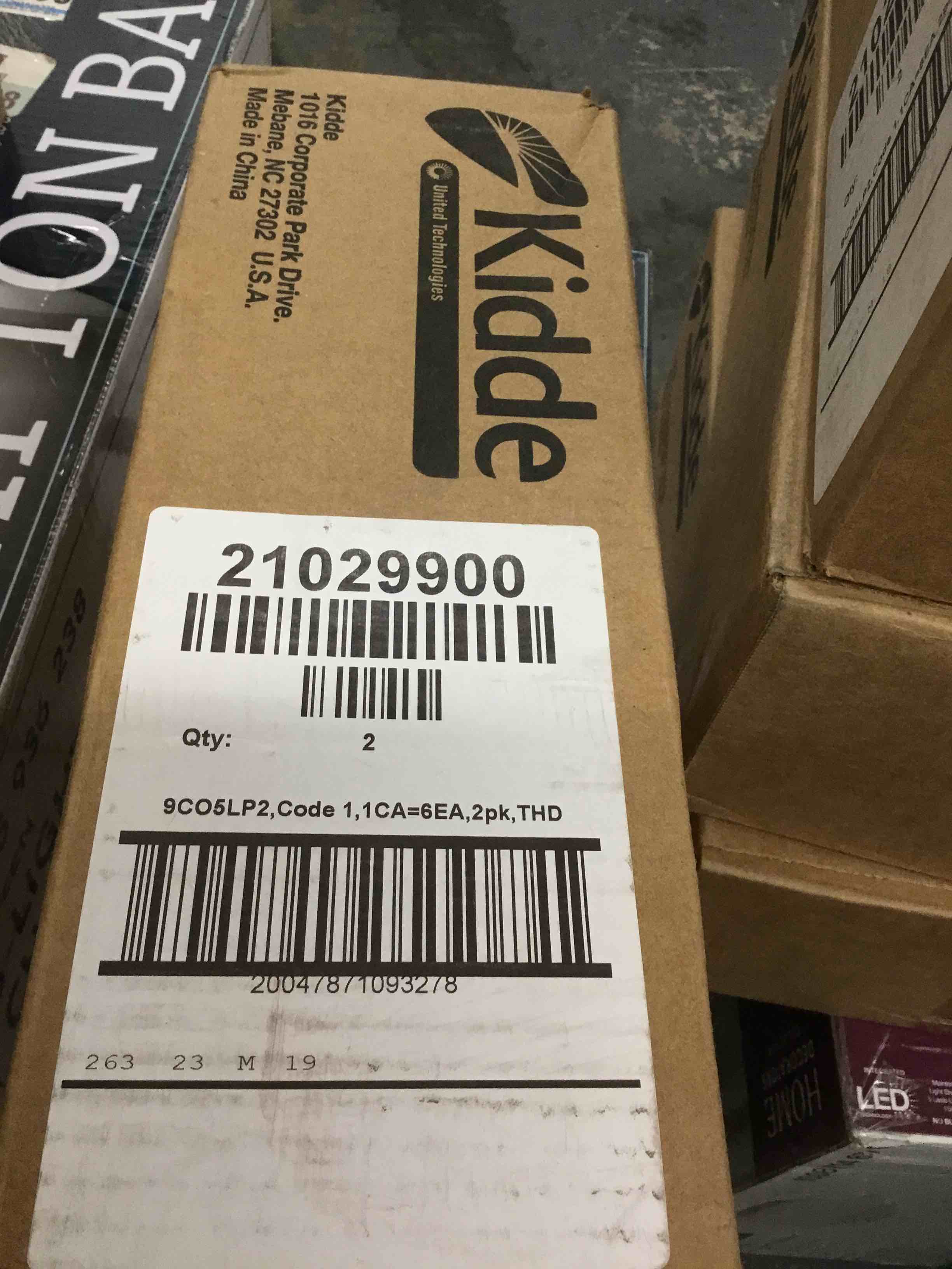https://s3.amazonaws.com/lotting-images-prod/bidfta/GRN6008923_1715778351064.jpeg
