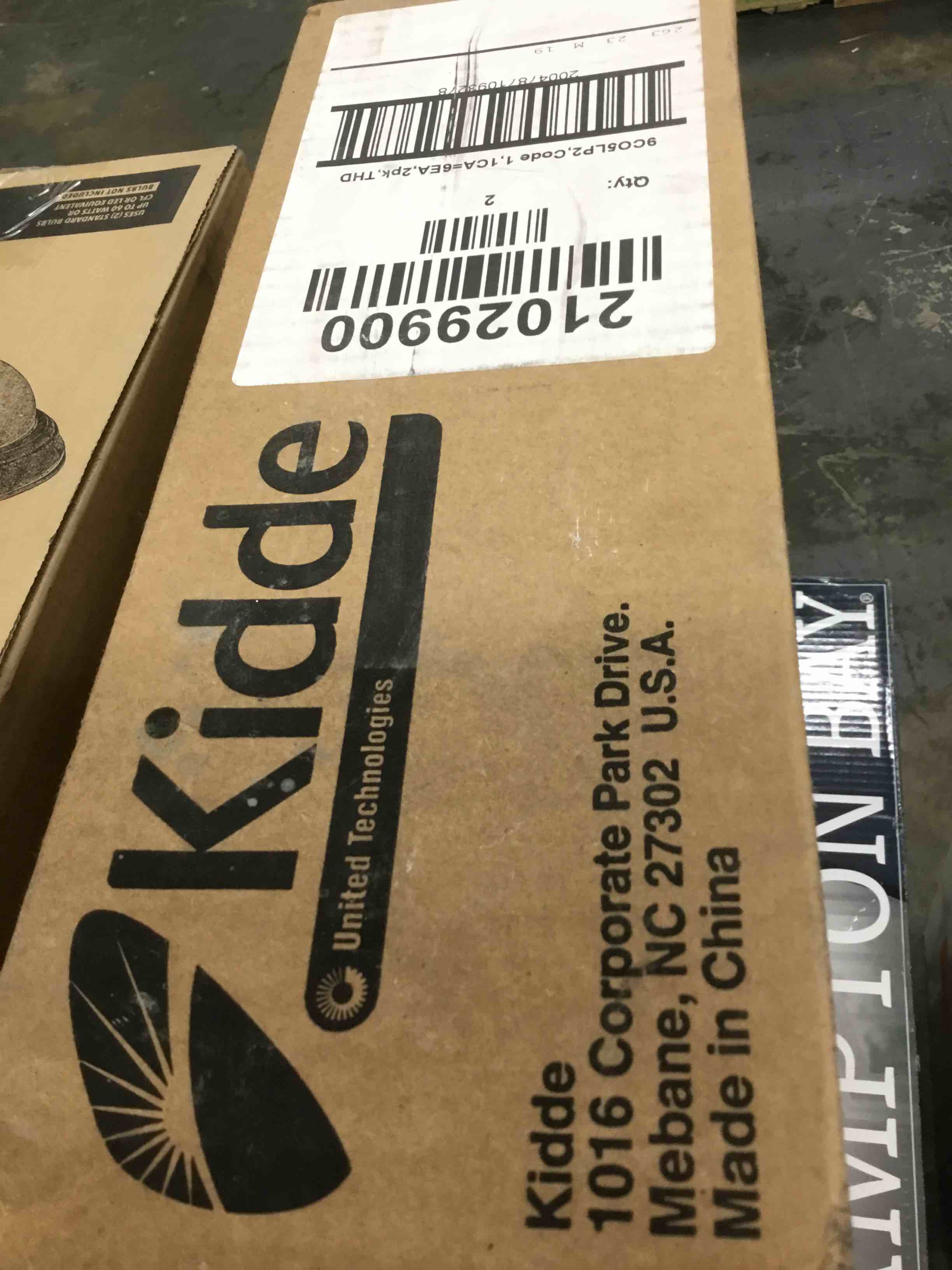 https://s3.amazonaws.com/lotting-images-prod/bidfta/GRN6008926_1715779096816.jpeg