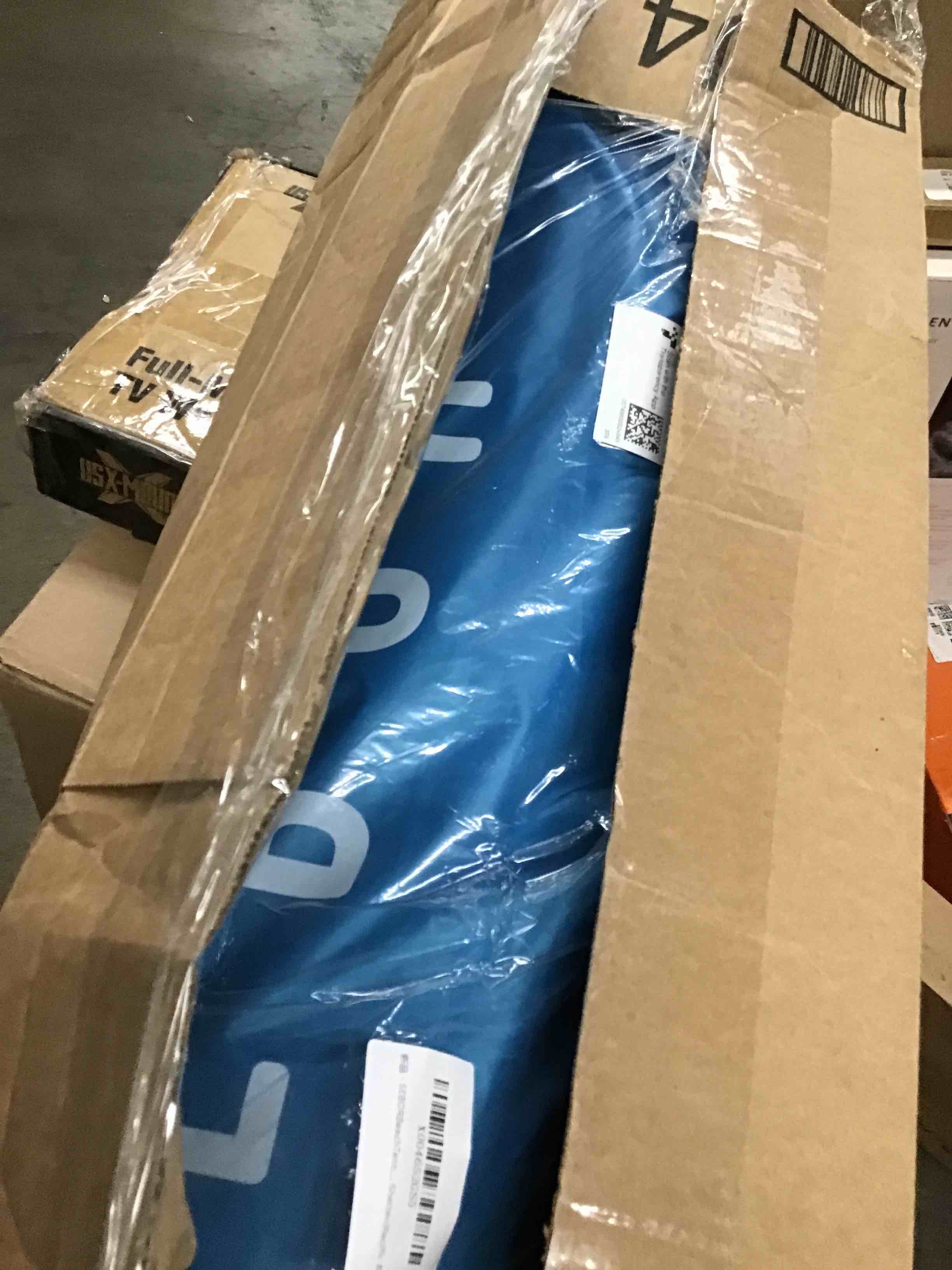 https://s3.amazonaws.com/lotting-images-prod/bidfta/GRN6013609_1722868791153.jpeg