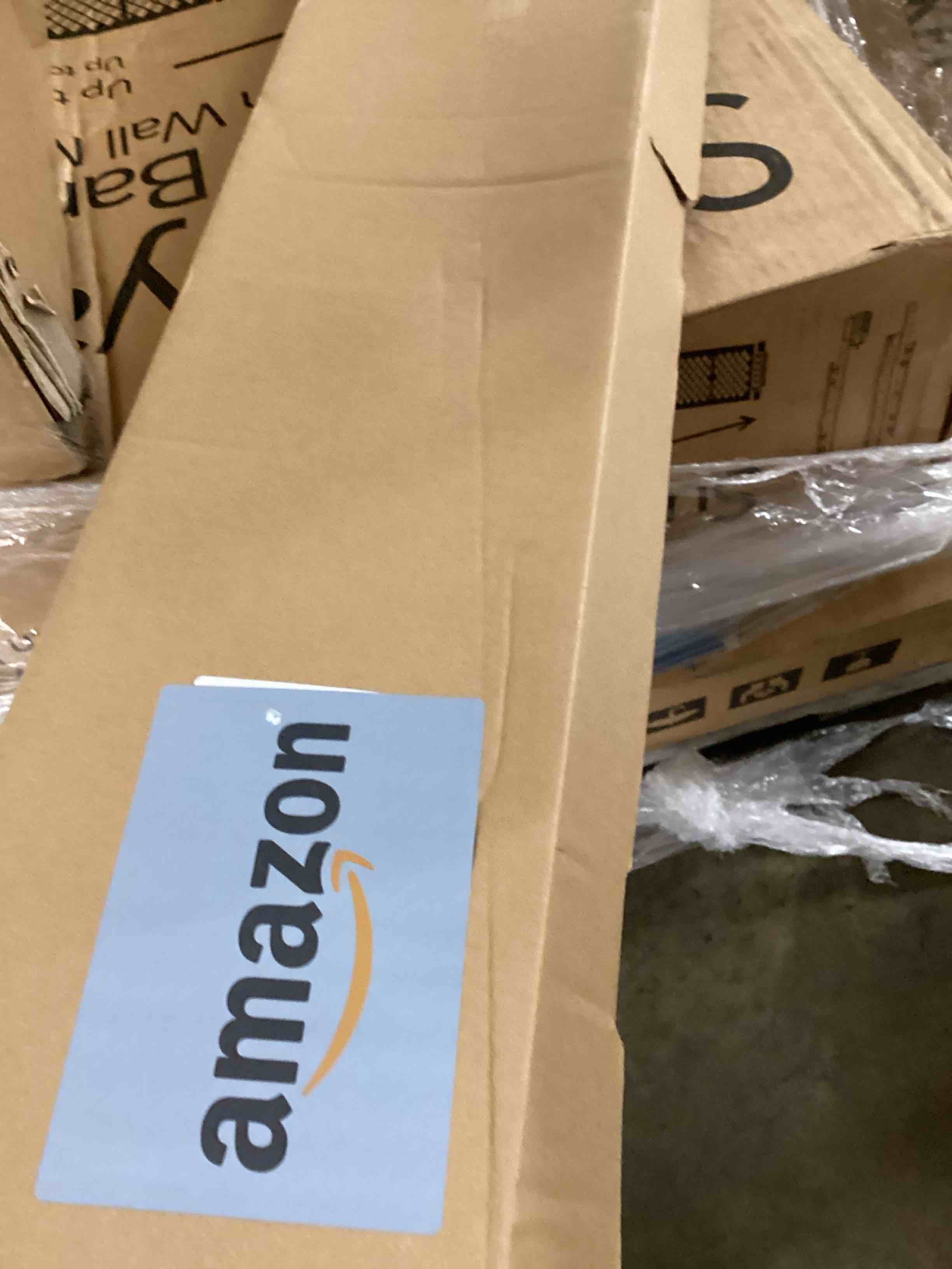 https://s3.amazonaws.com/lotting-images-prod/bidfta/GRN6014382_1720730919349.jpeg