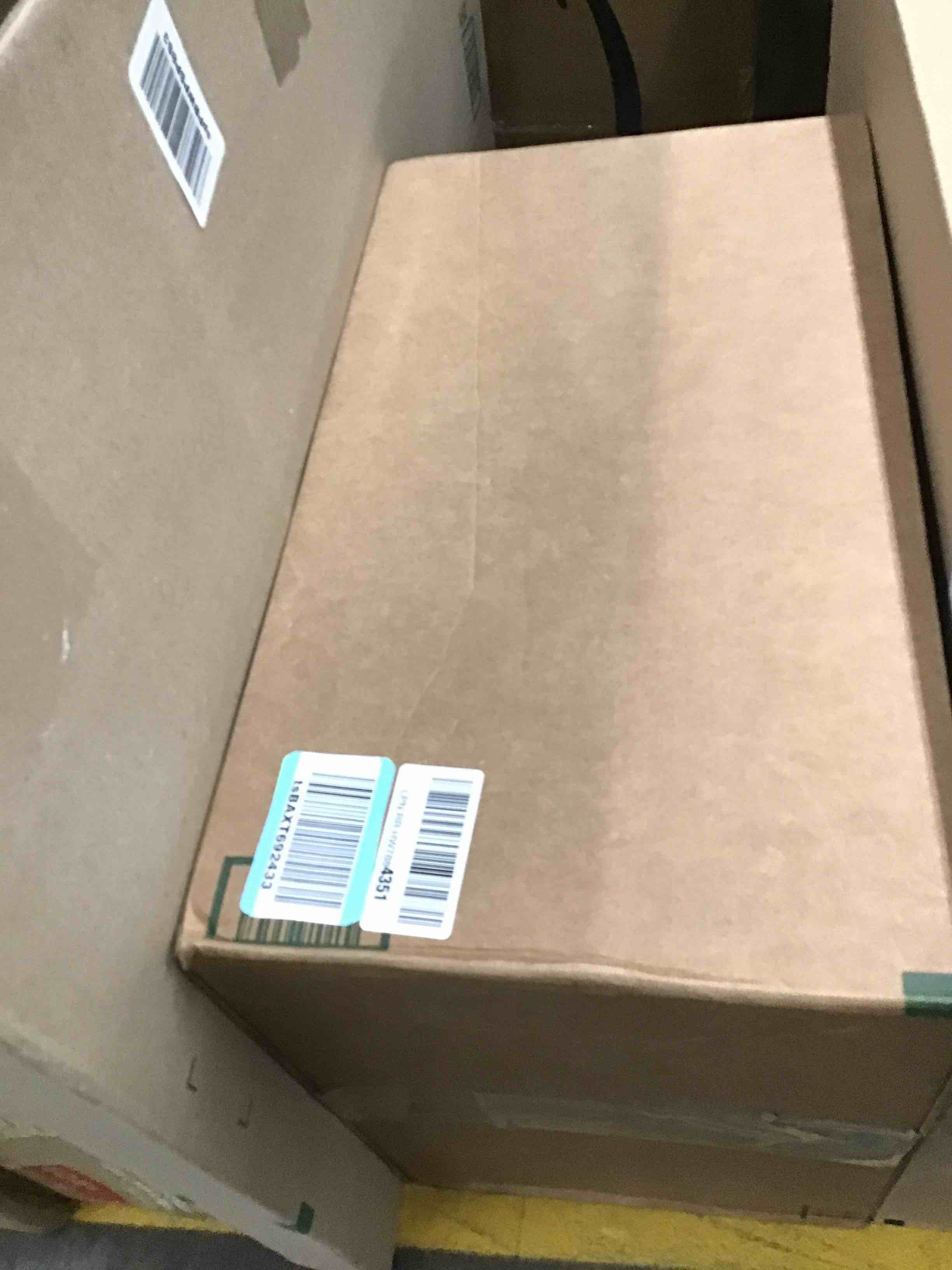 https://s3.amazonaws.com/lotting-images-prod/bidfta/GRN6016397_1717794666467.jpeg