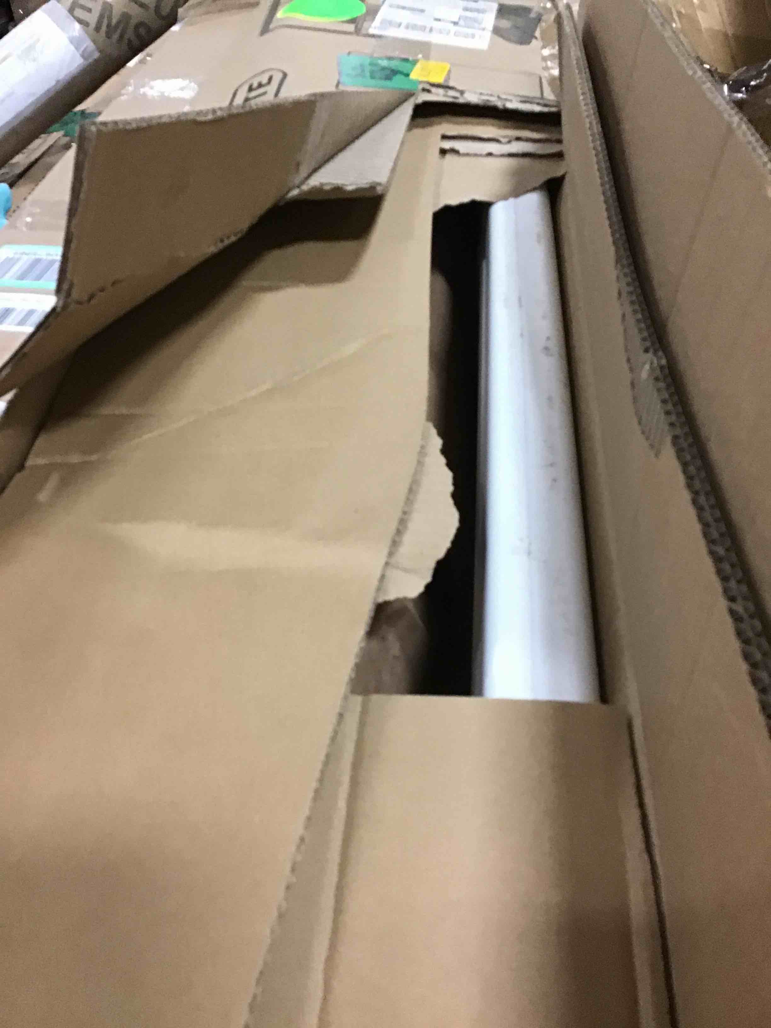 https://s3.amazonaws.com/lotting-images-prod/bidfta/GRN6016800_1718397990884.jpeg