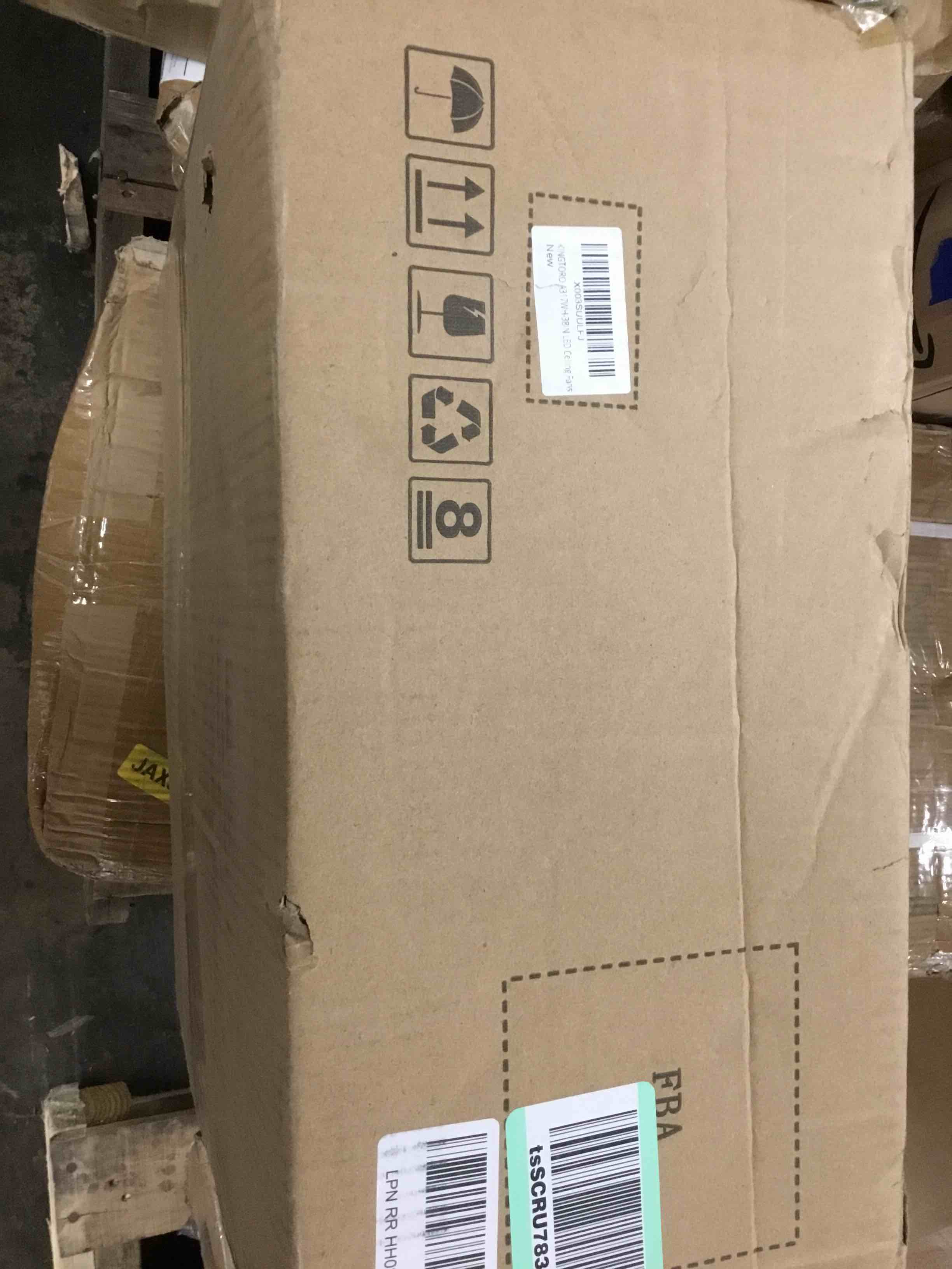https://s3.amazonaws.com/lotting-images-prod/bidfta/GRN6017977_1720530711266.jpeg