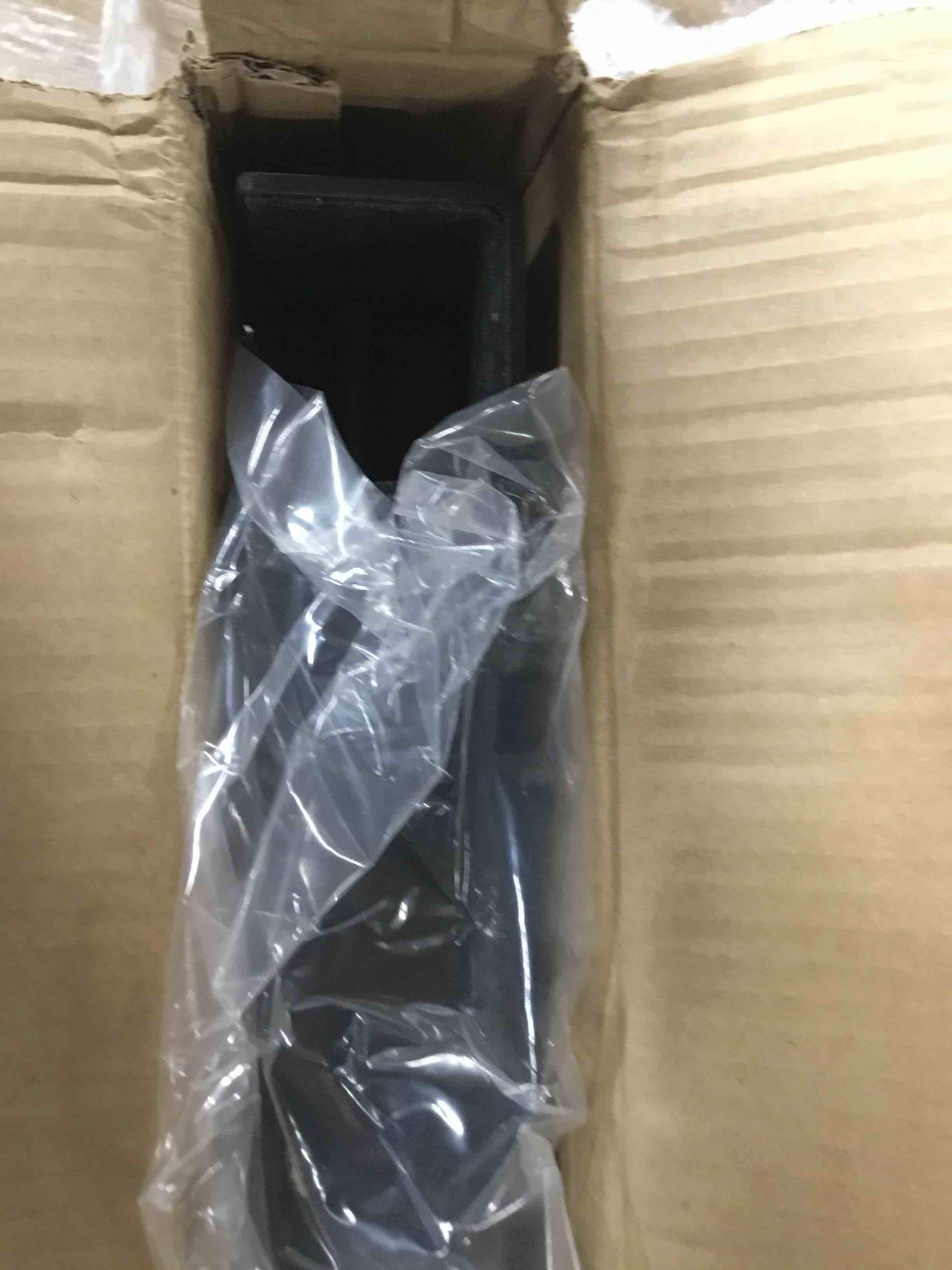 https://s3.amazonaws.com/lotting-images-prod/bidfta/GRN6019690_1723660606173.jpeg