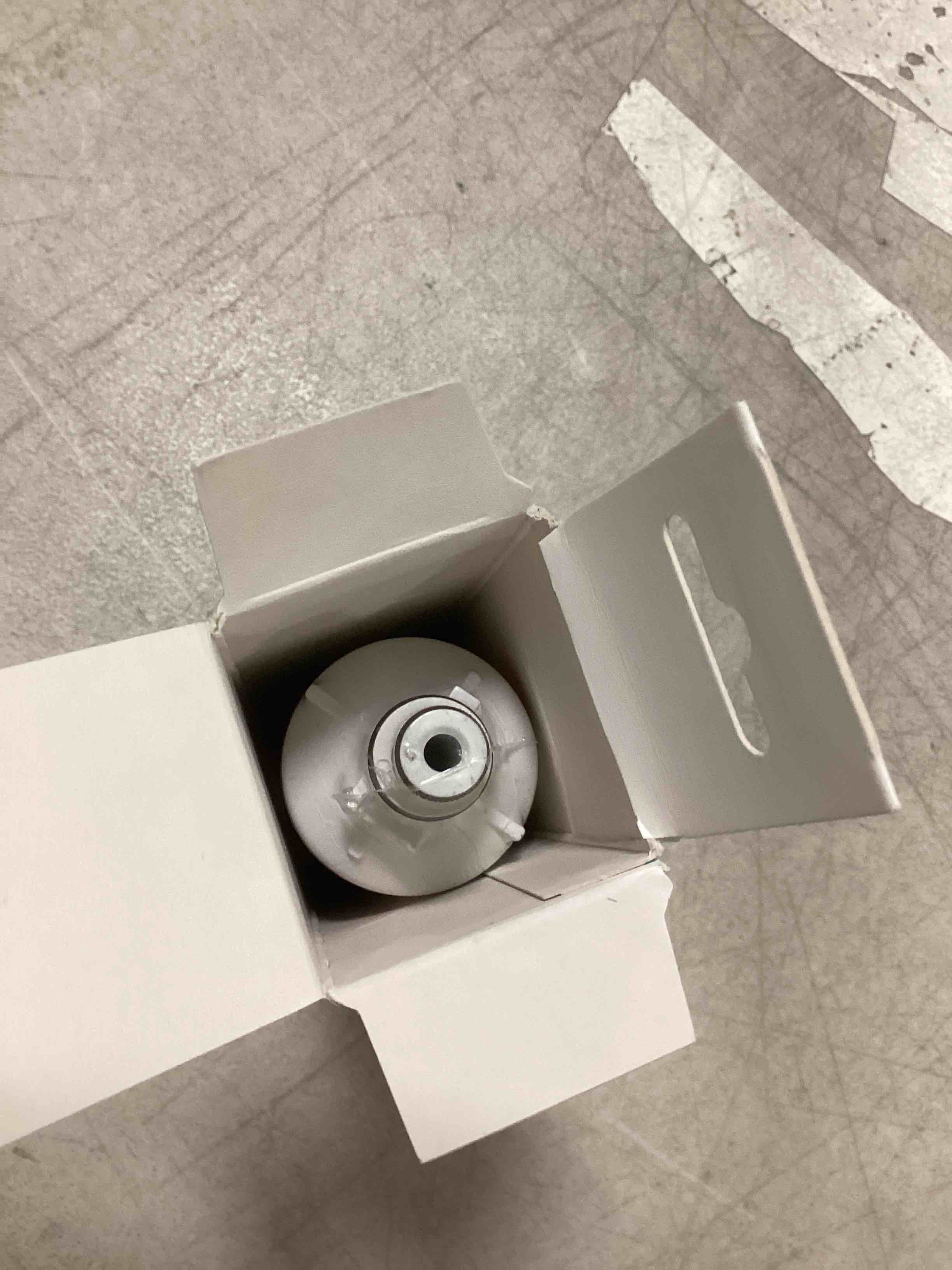https://s3.amazonaws.com/lotting-images-prod/bidfta/GRN6020835_1710502844092.jpeg