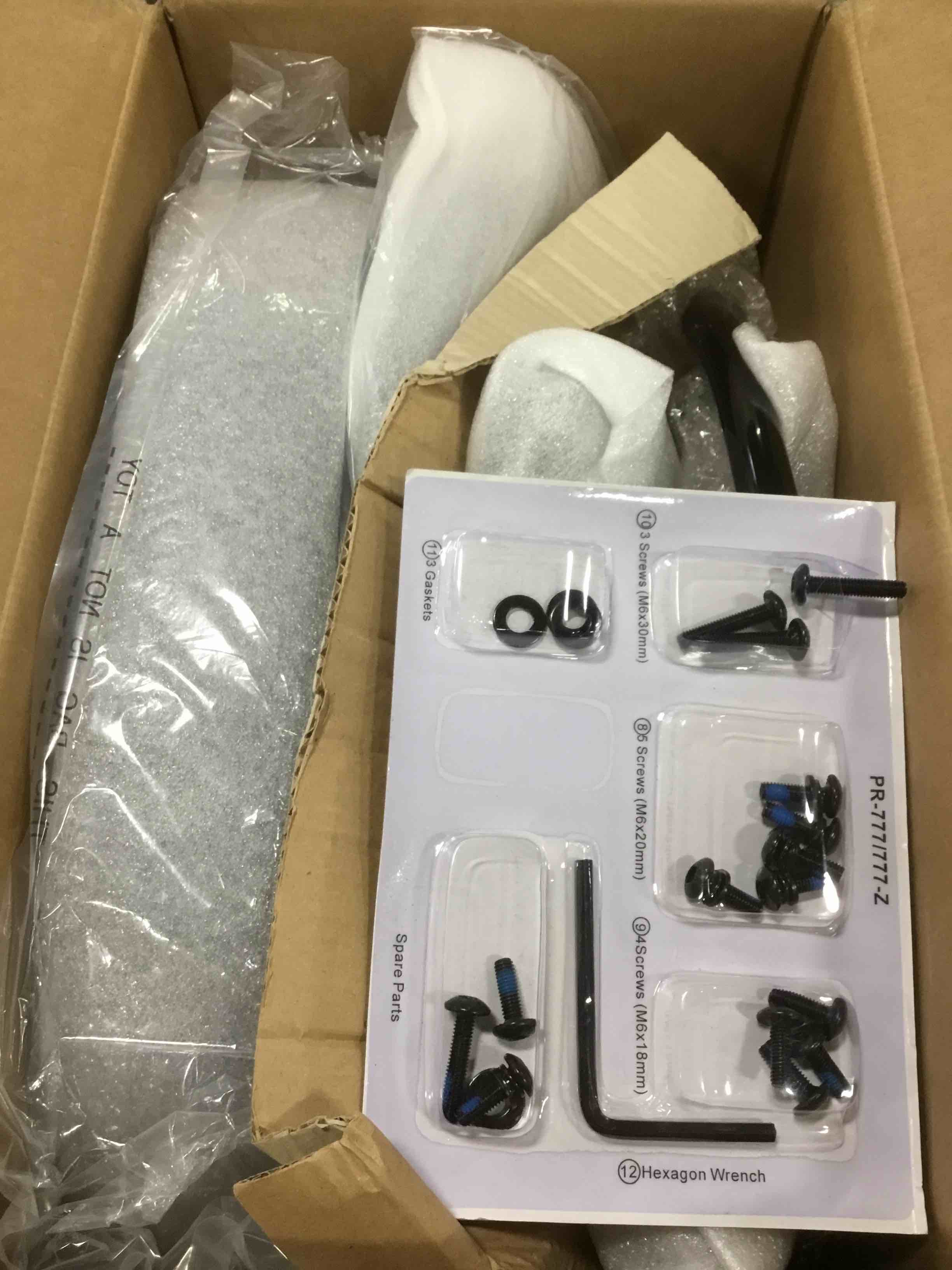 https://s3.amazonaws.com/lotting-images-prod/bidfta/GRN6021747_1709672542502.jpeg
