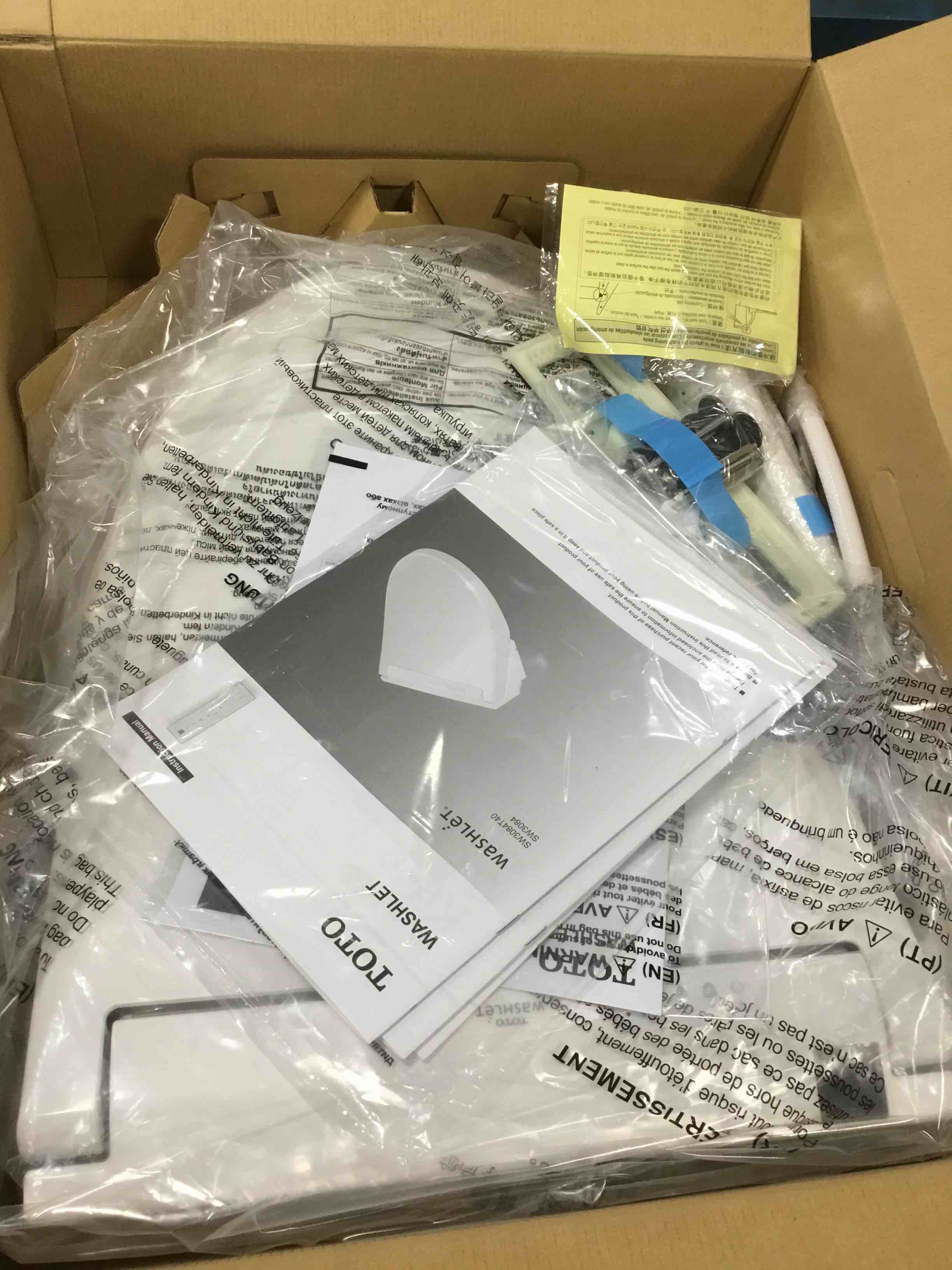 https://s3.amazonaws.com/lotting-images-prod/bidfta/GRN6022414_1710251073404.jpeg