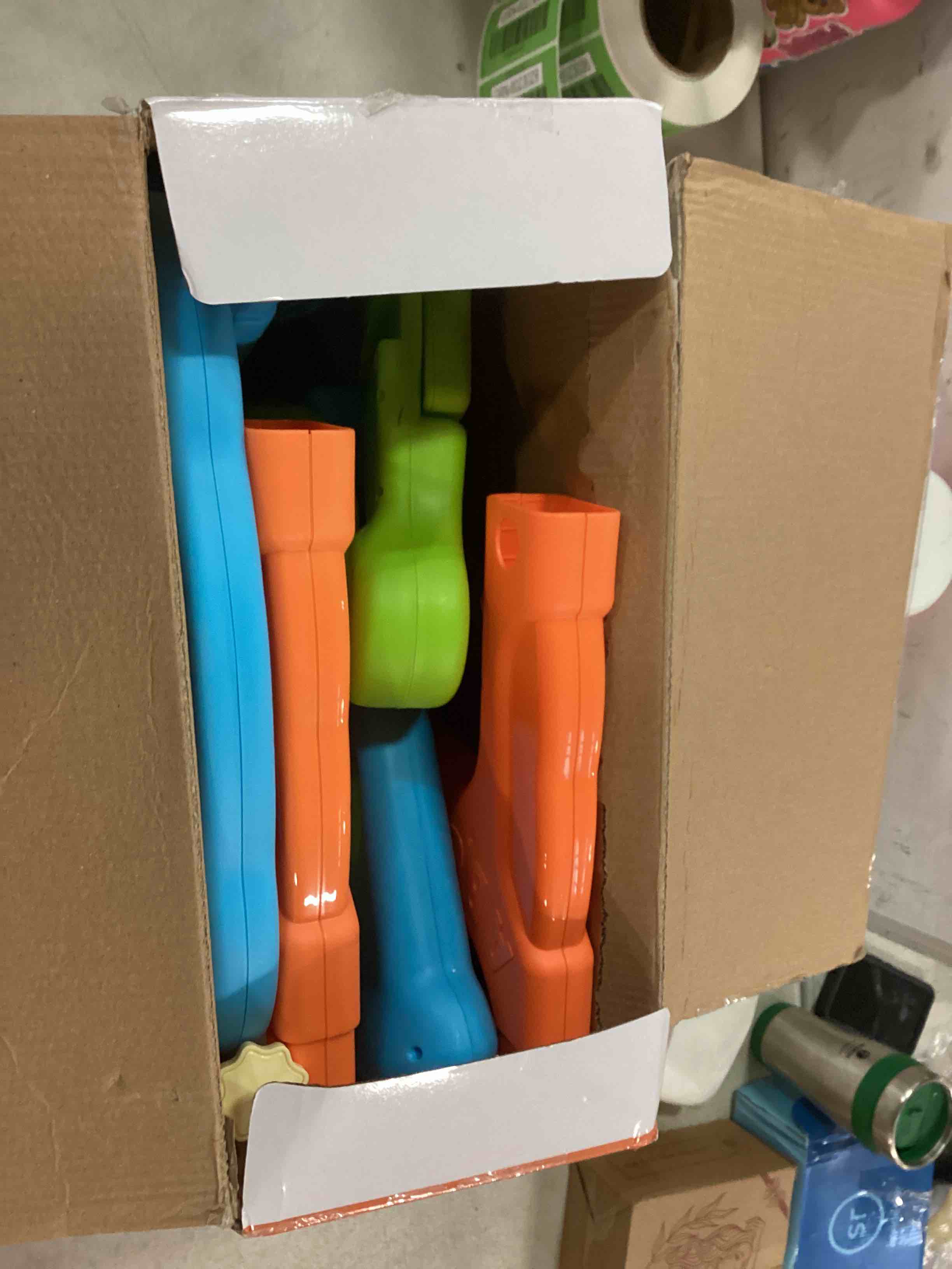 https://s3.amazonaws.com/lotting-images-prod/bidfta/GRN6023022_1709126421180.jpeg