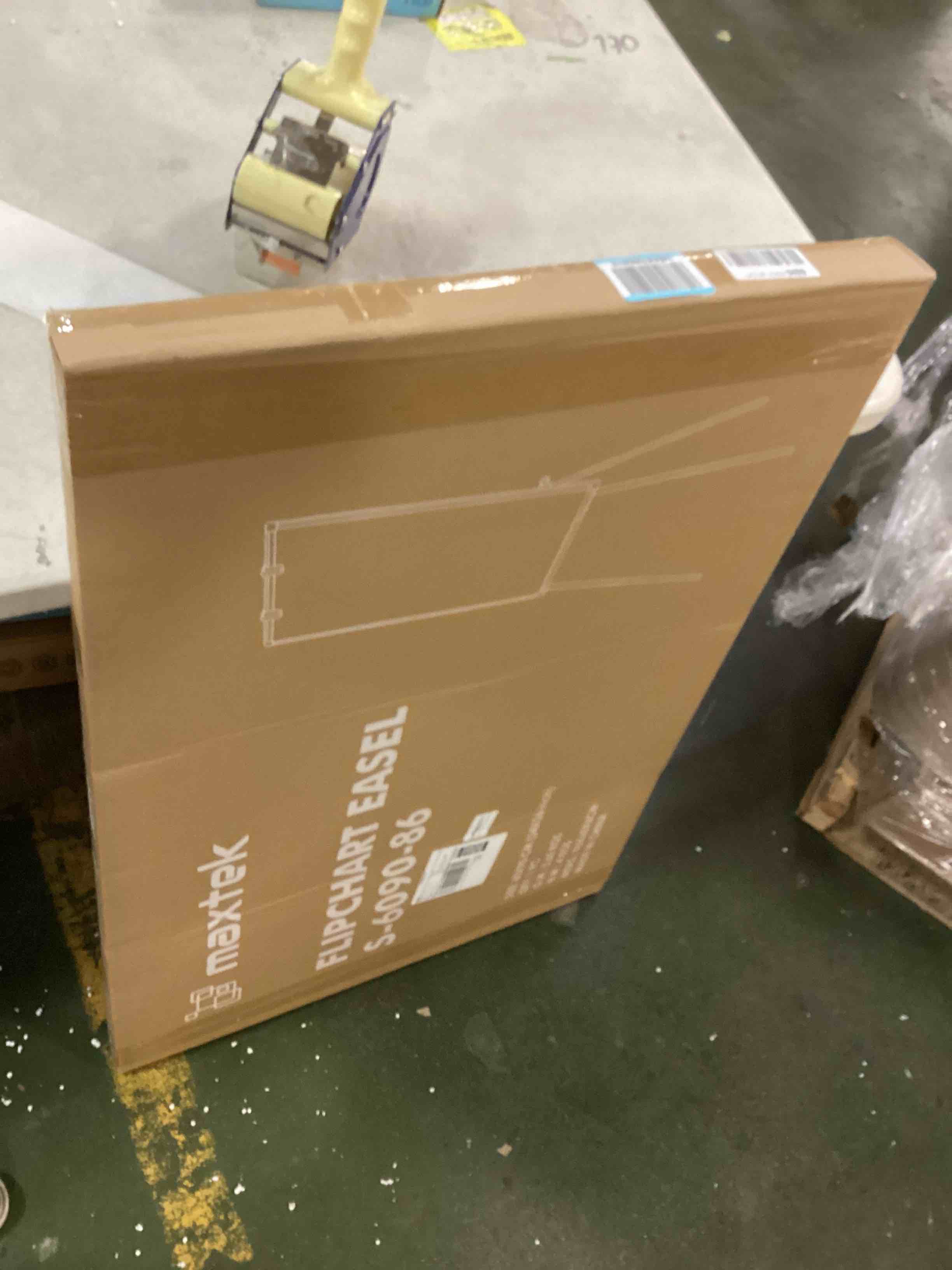 https://s3.amazonaws.com/lotting-images-prod/bidfta/GRN6023087_1709136226819.jpeg