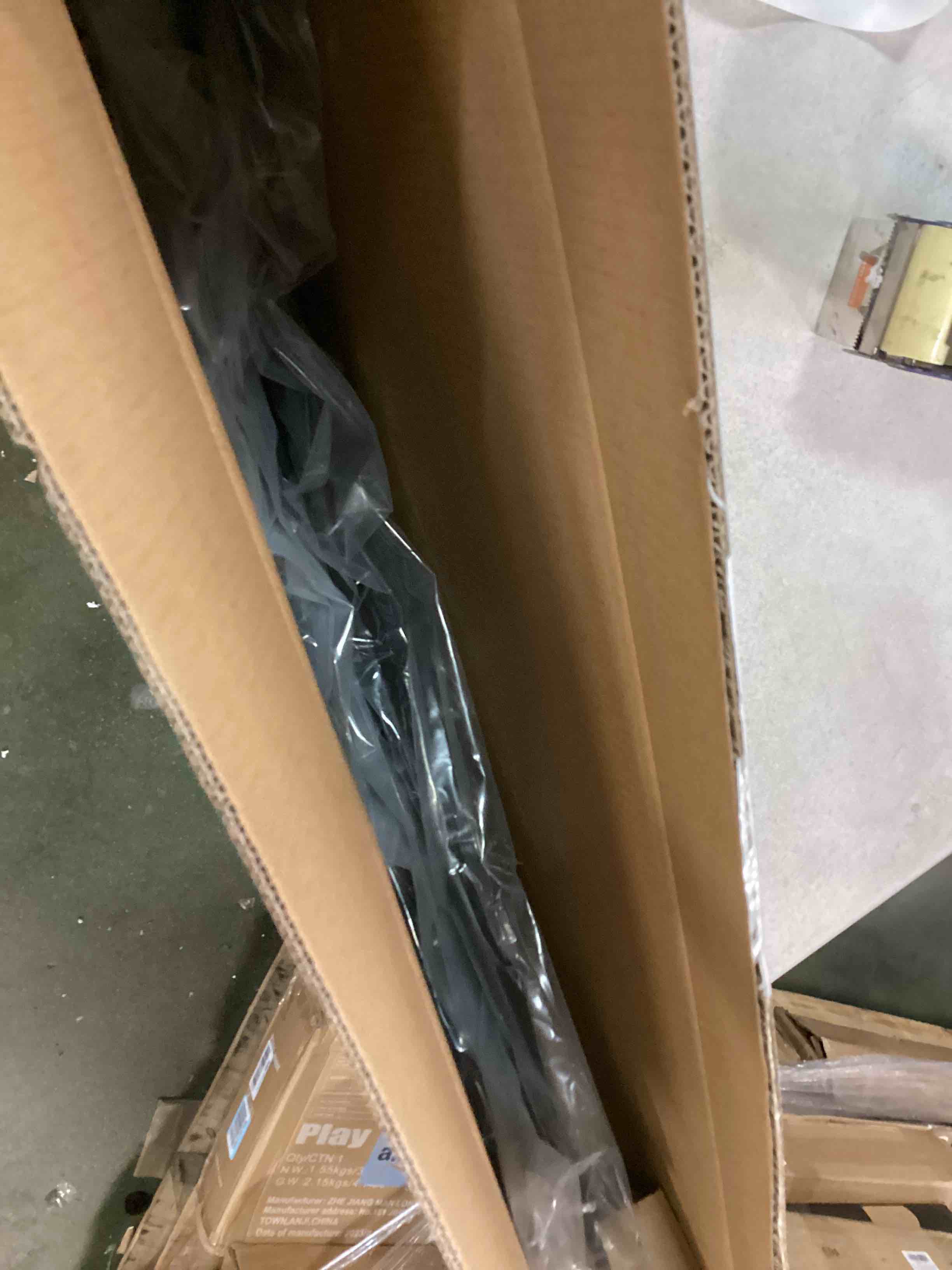 https://s3.amazonaws.com/lotting-images-prod/bidfta/GRN6023099_1709137491256.jpeg