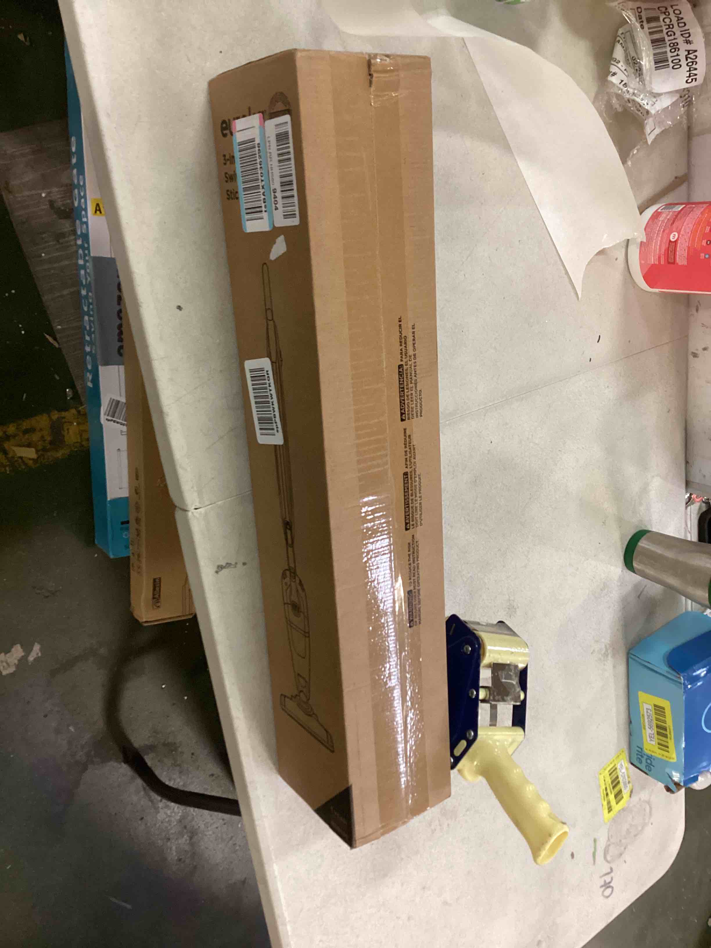 https://s3.amazonaws.com/lotting-images-prod/bidfta/GRN6023147_1709144867914.jpeg