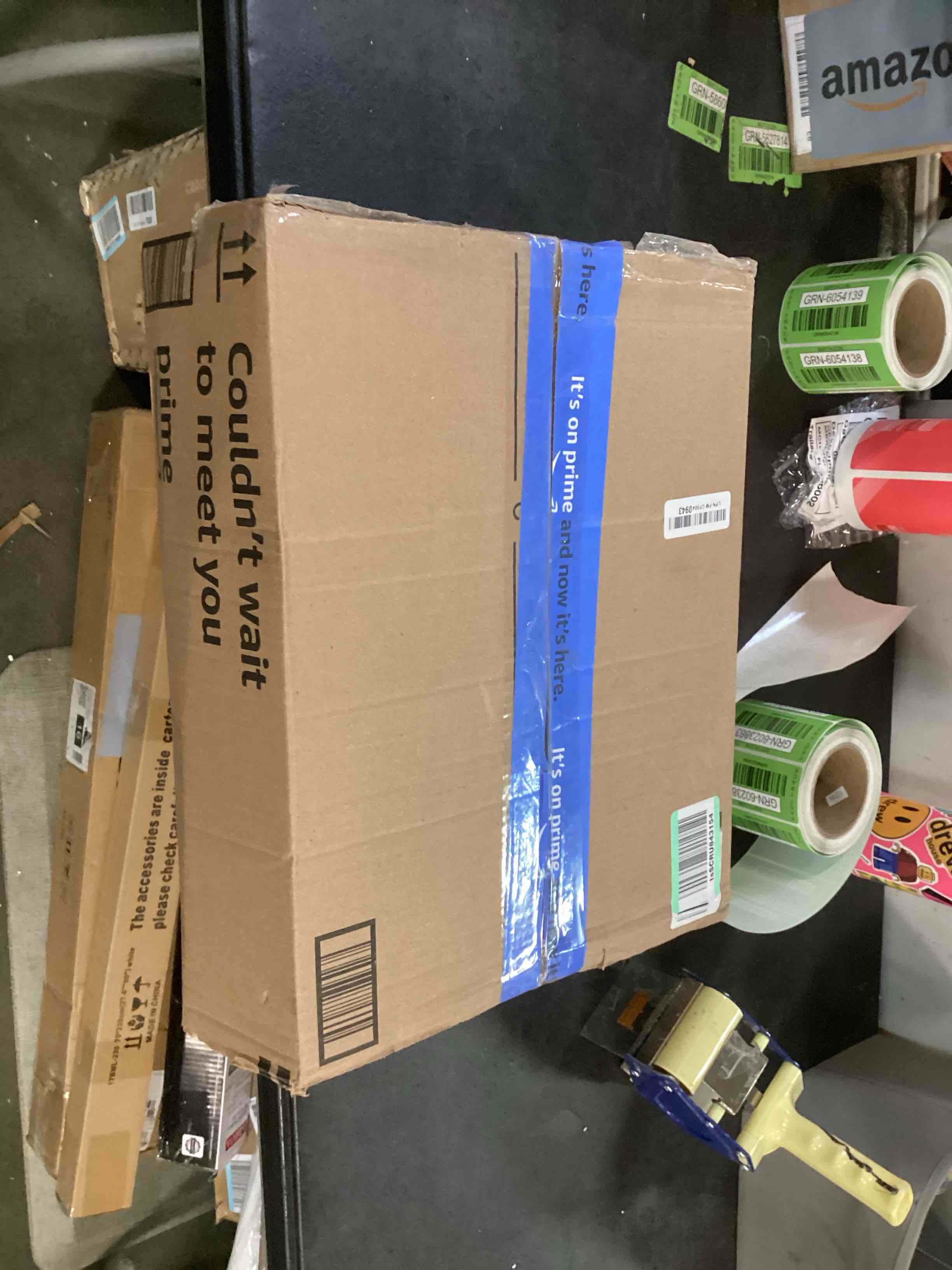 https://s3.amazonaws.com/lotting-images-prod/bidfta/GRN6023856_1709393667297.jpeg