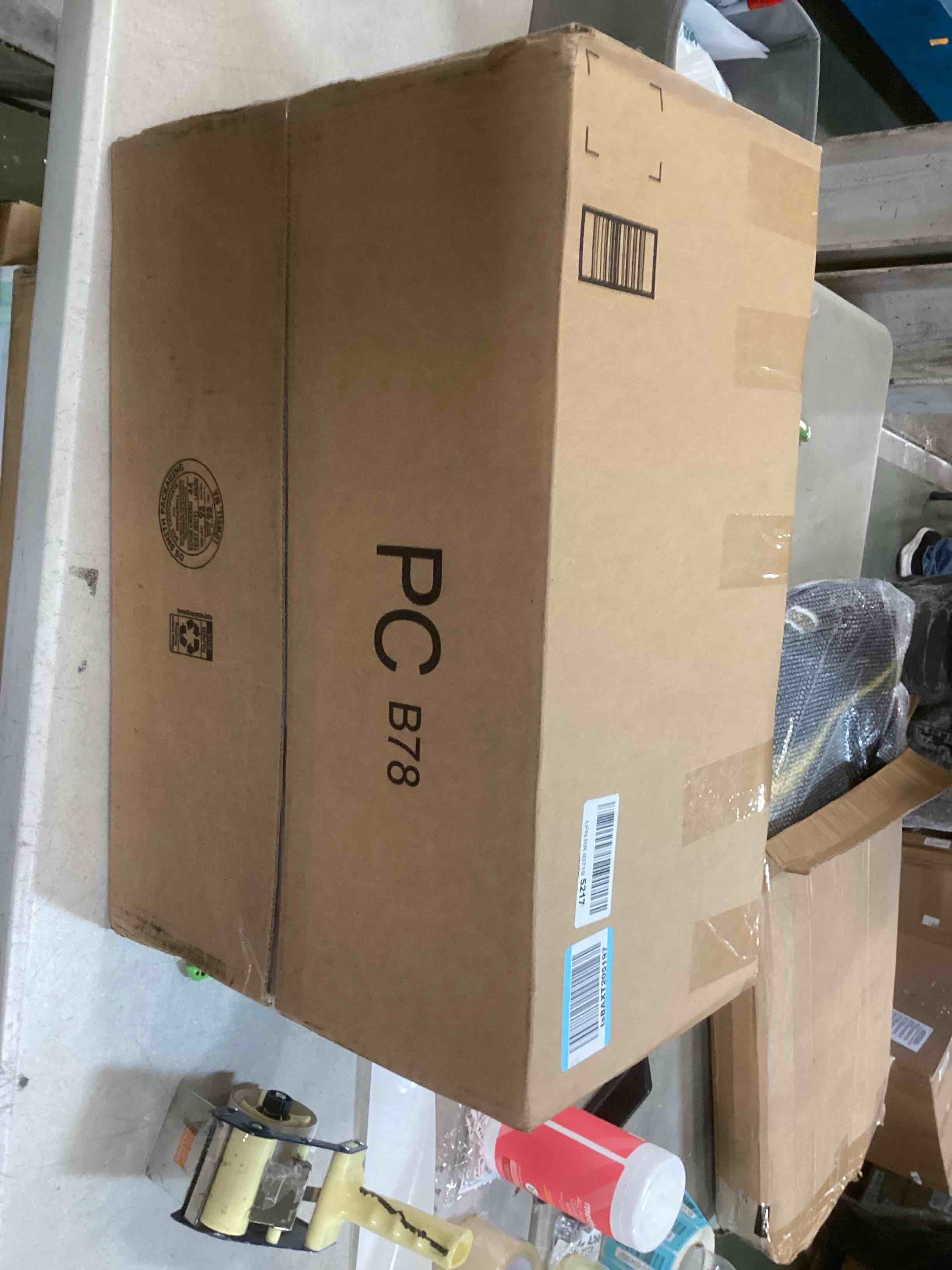 https://s3.amazonaws.com/lotting-images-prod/bidfta/GRN6024199_1709580047235.jpeg