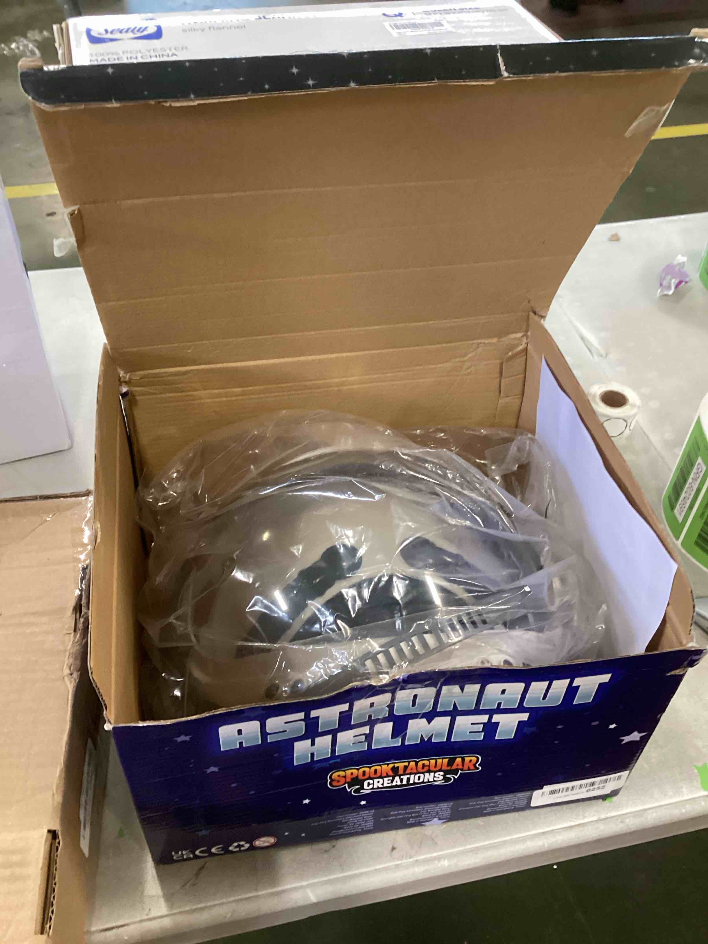 https://s3.amazonaws.com/lotting-images-prod/bidfta/GRN6024691_1709148702566.jpeg