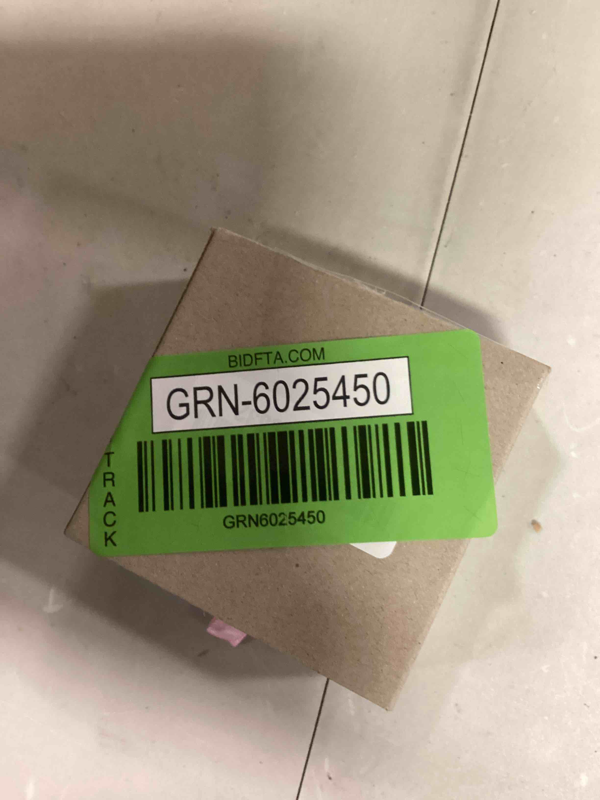 https://s3.amazonaws.com/lotting-images-prod/bidfta/GRN6025450_1710935133056.jpeg