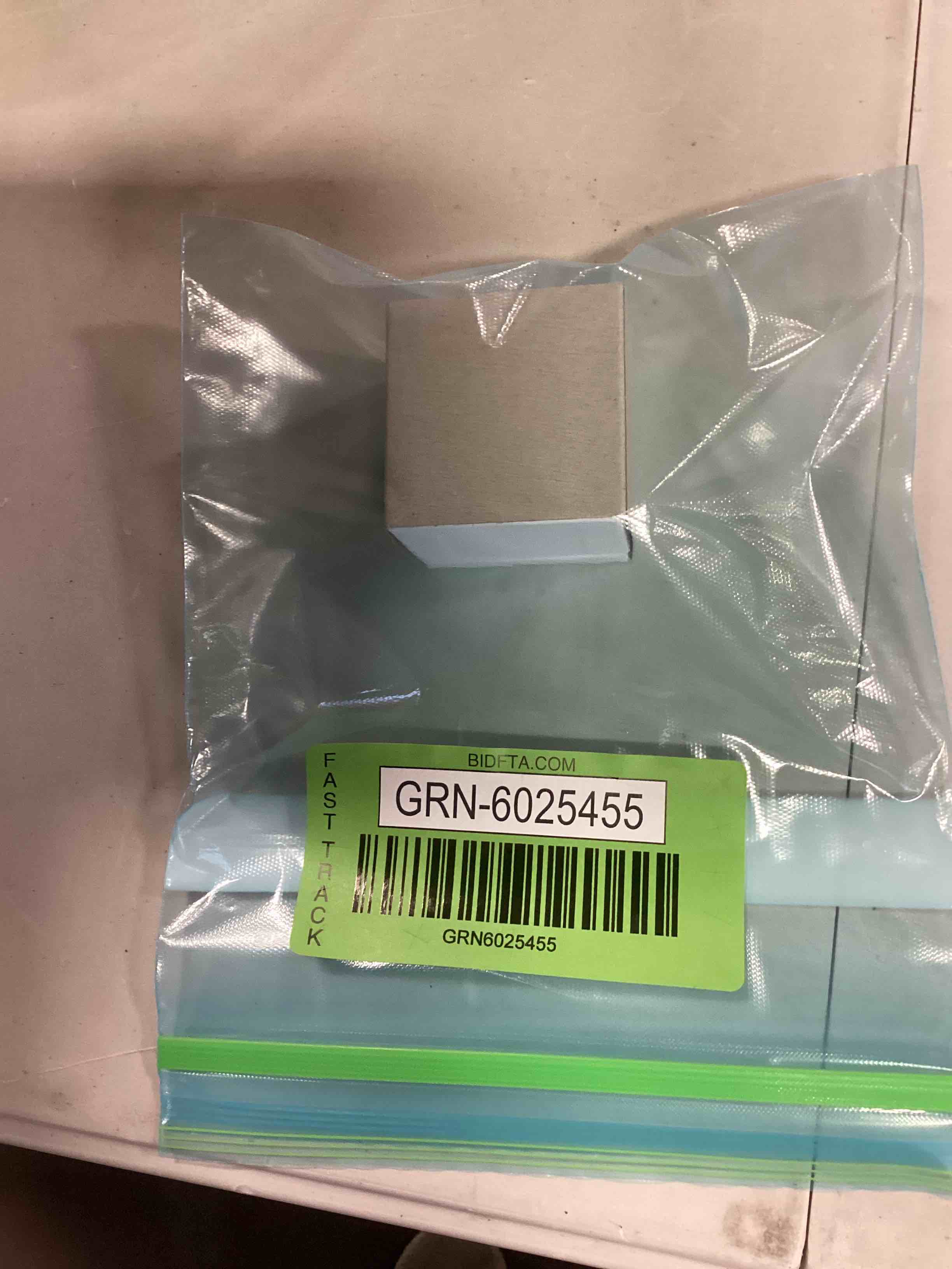 https://s3.amazonaws.com/lotting-images-prod/bidfta/GRN6025455_1710936395417.jpeg