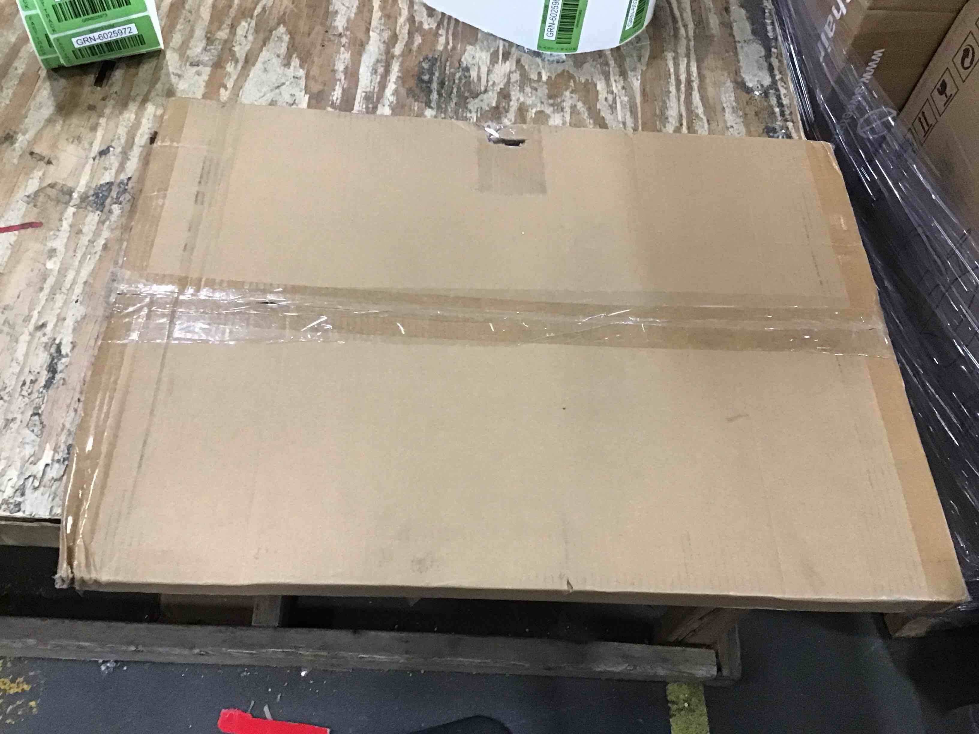 https://s3.amazonaws.com/lotting-images-prod/bidfta/GRN6025969_1709221640497.jpeg