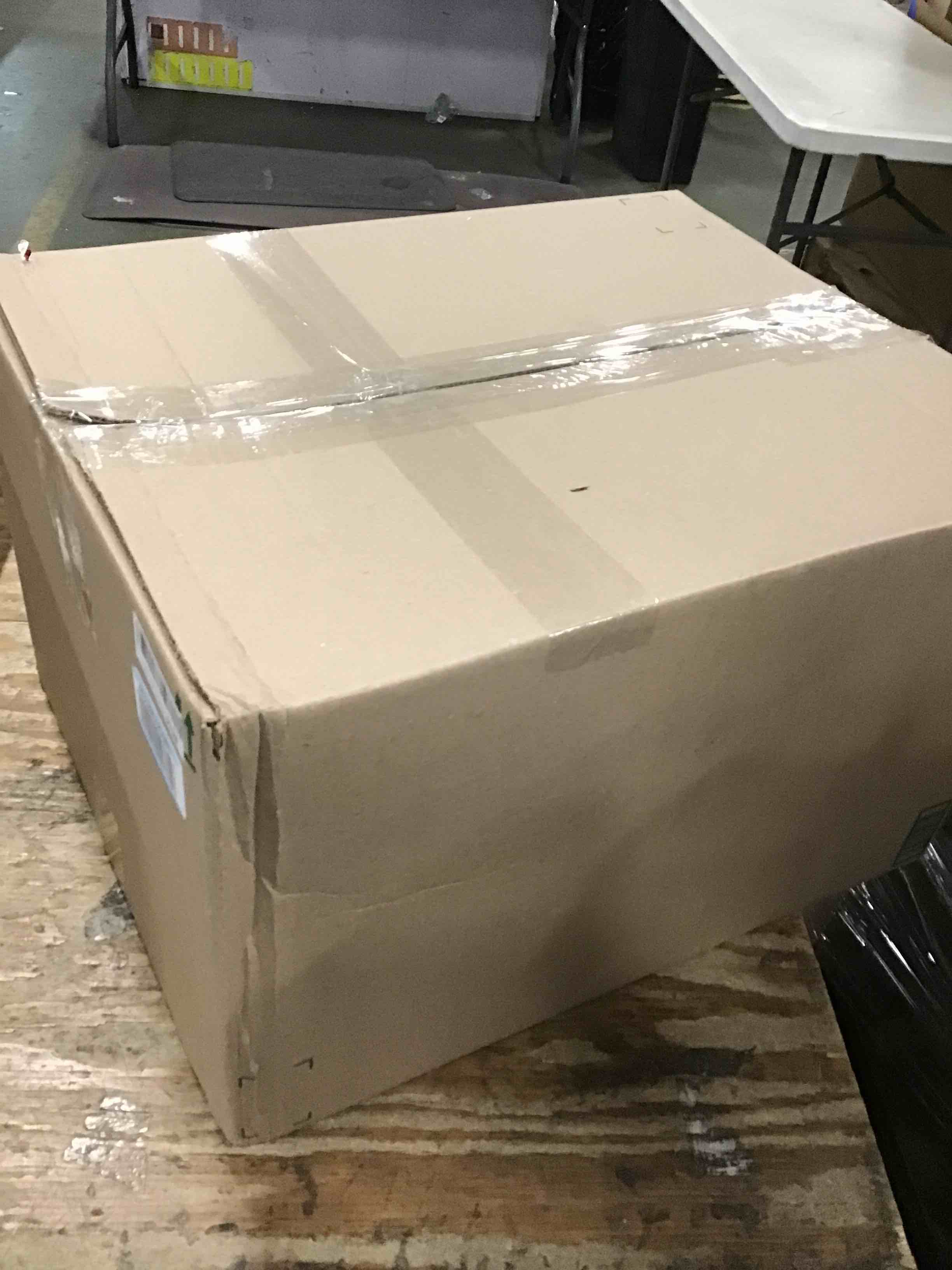 https://s3.amazonaws.com/lotting-images-prod/bidfta/GRN6026476_1709472373457.jpeg