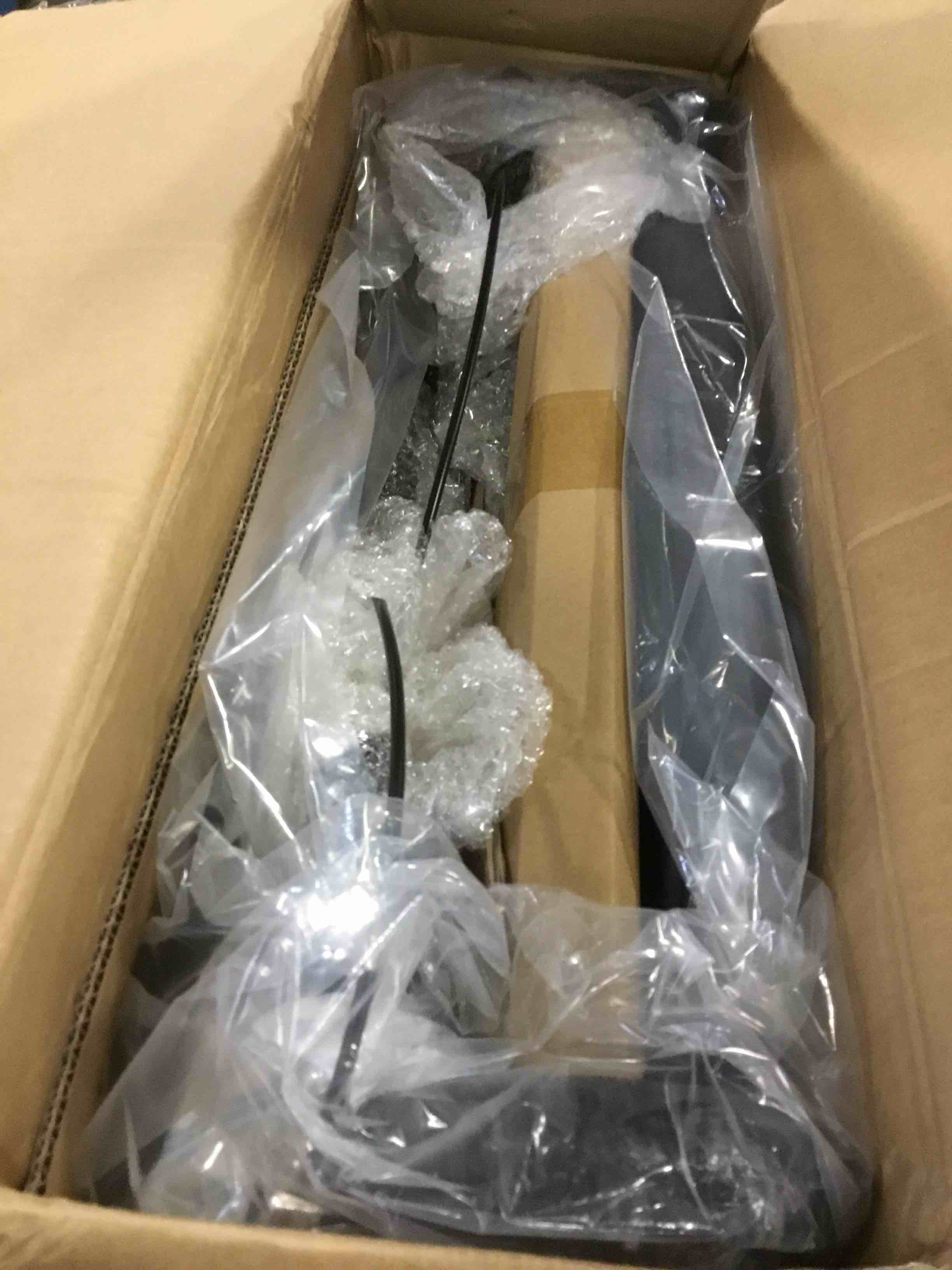 https://s3.amazonaws.com/lotting-images-prod/bidfta/GRN6026802_1709576263103.jpeg