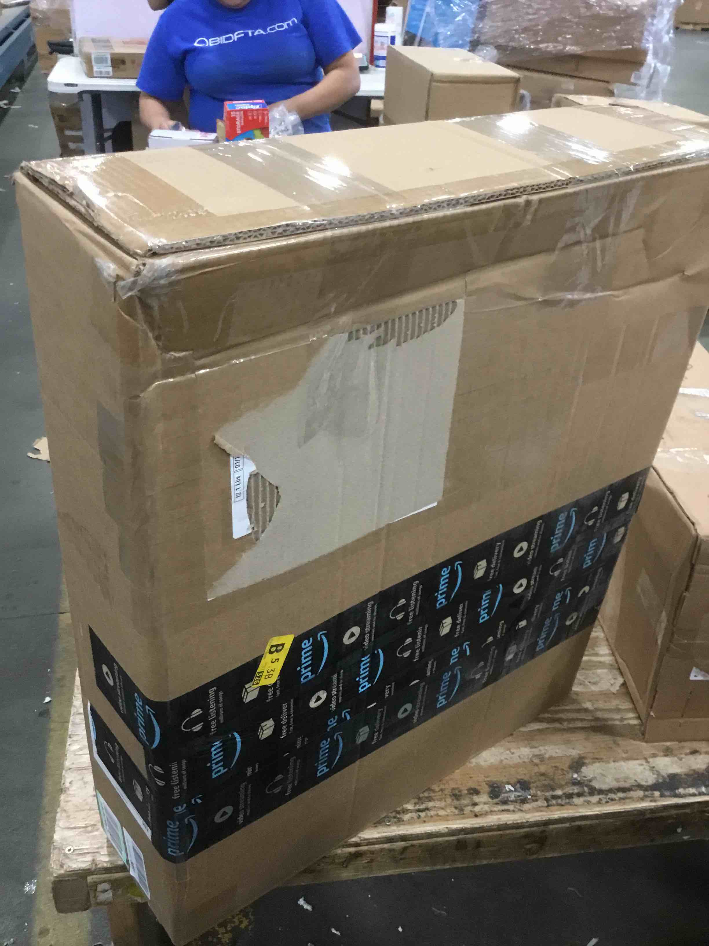 https://s3.amazonaws.com/lotting-images-prod/bidfta/GRN6027117_1709672799594.jpeg