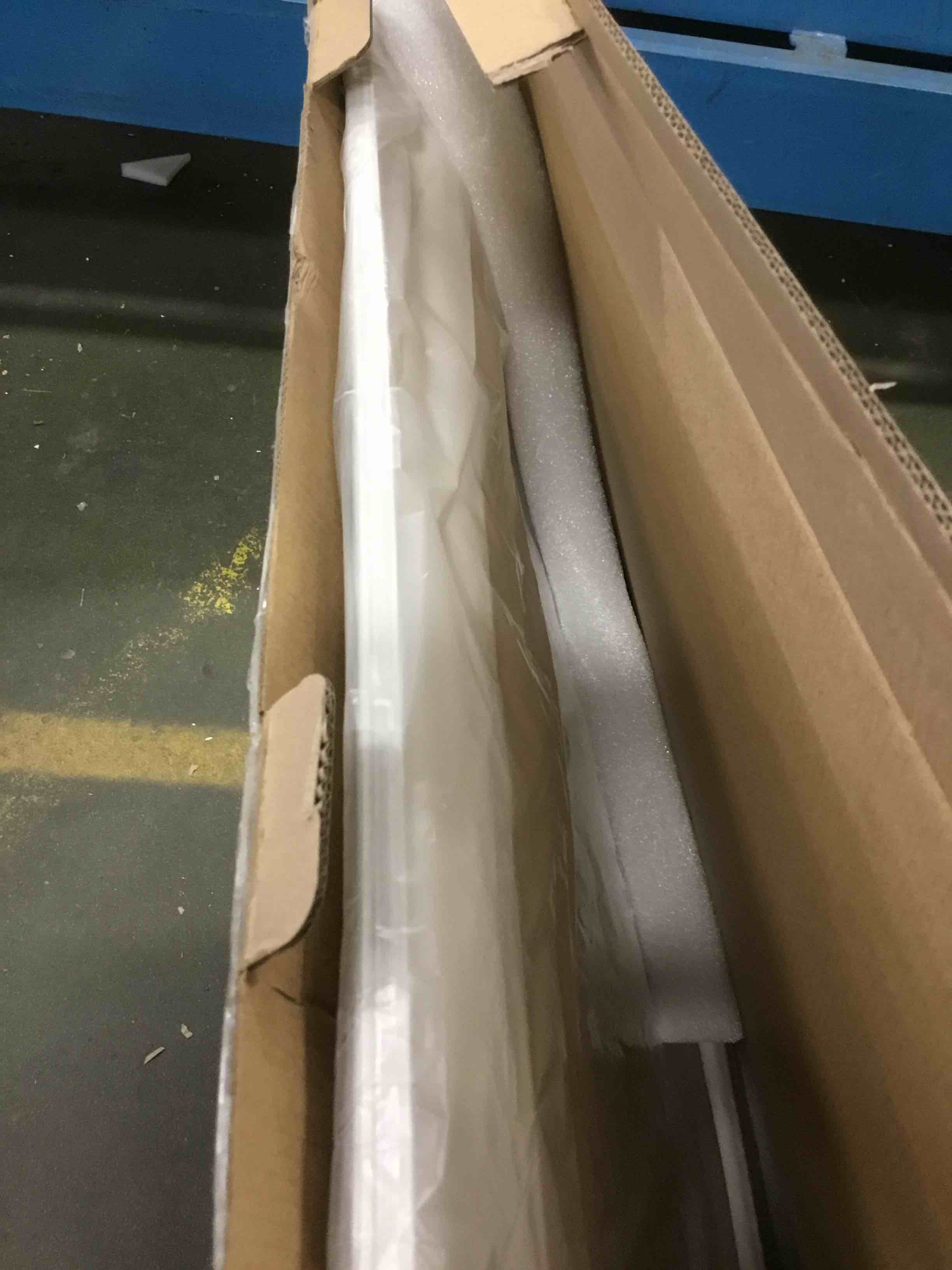 https://s3.amazonaws.com/lotting-images-prod/bidfta/GRN6027265_1709746171307.jpeg