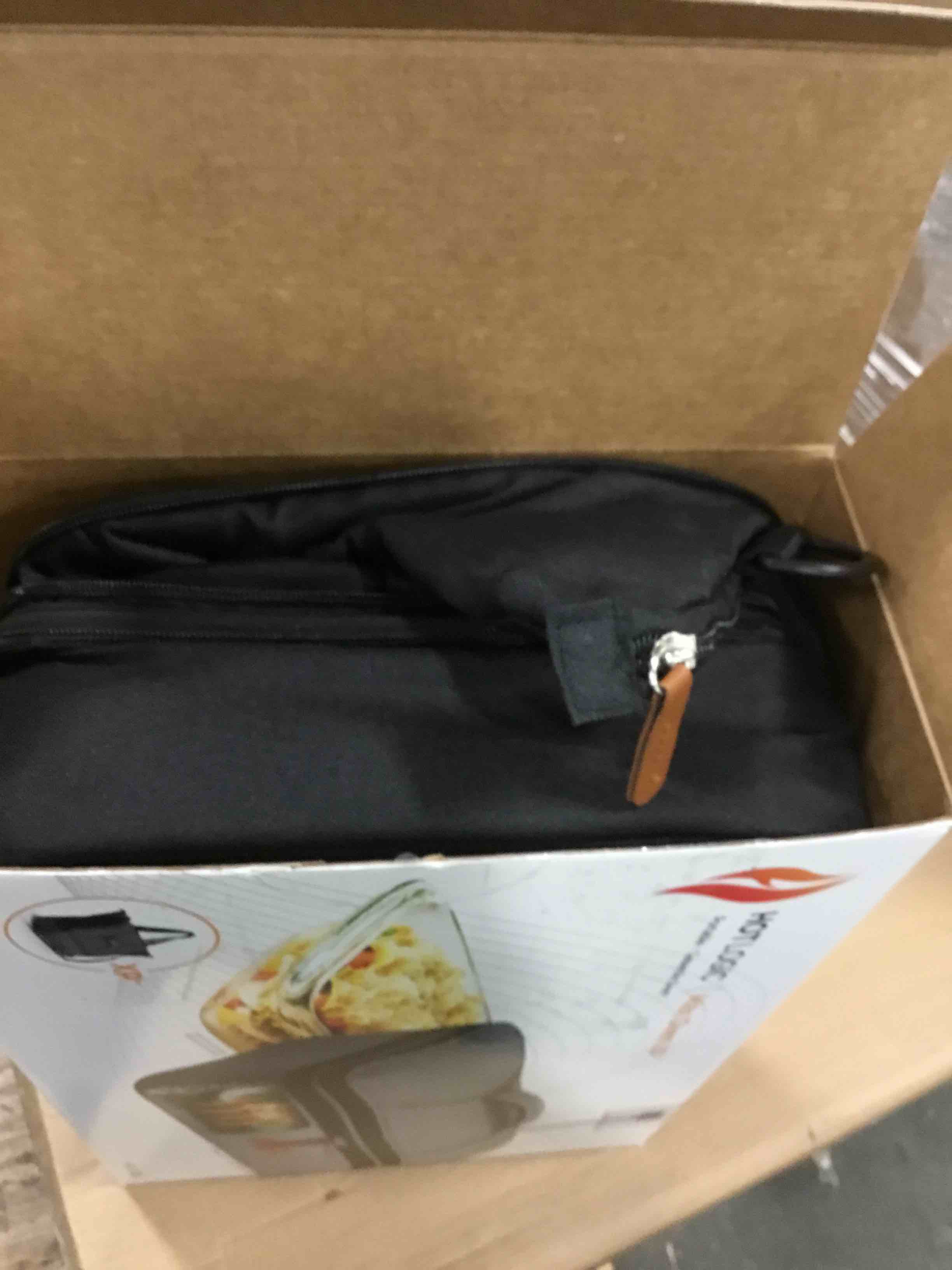 https://s3.amazonaws.com/lotting-images-prod/bidfta/GRN6027401_1709819775168.jpeg
