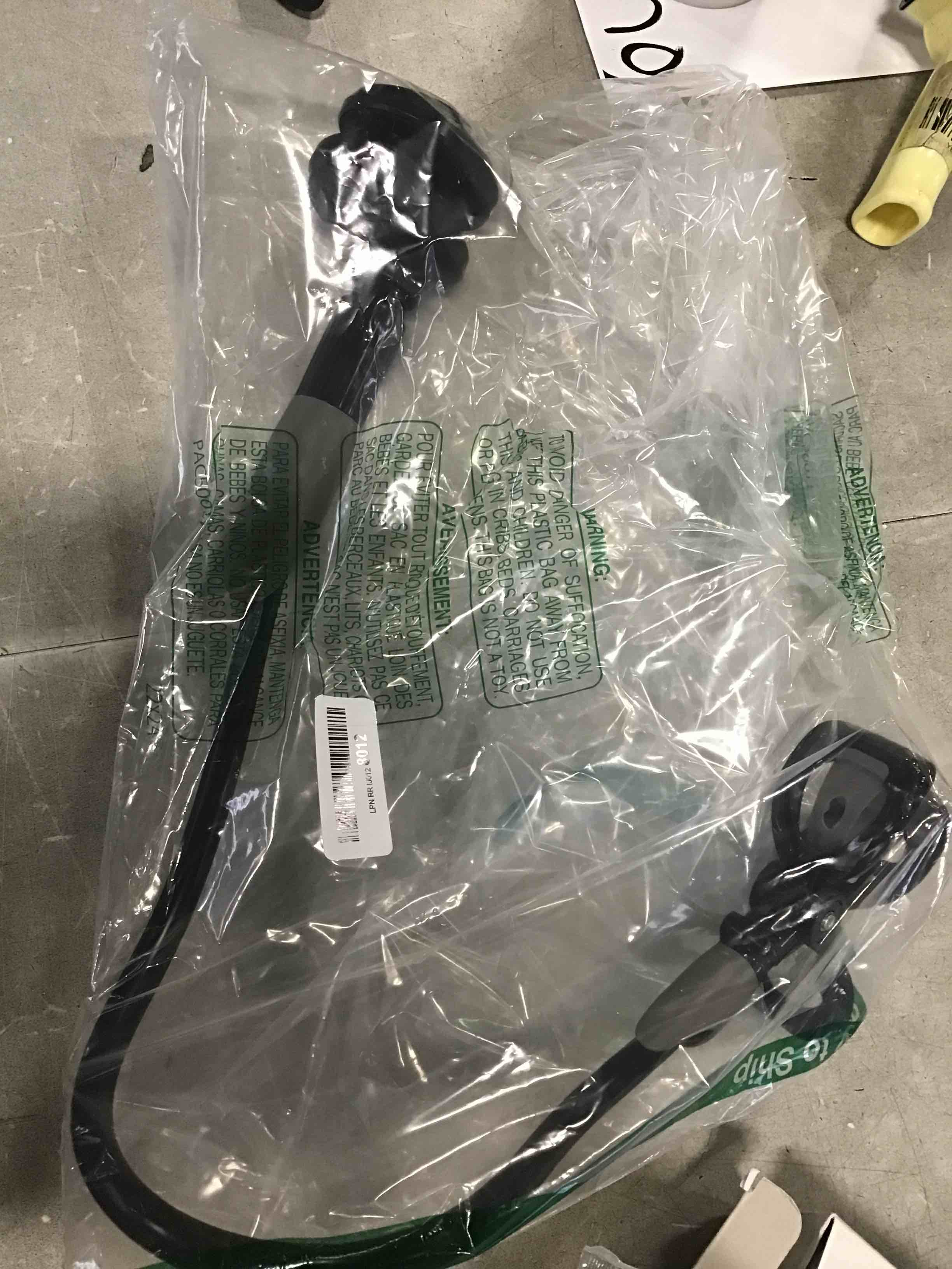 https://s3.amazonaws.com/lotting-images-prod/bidfta/GRN6027519_1709389345901.jpeg