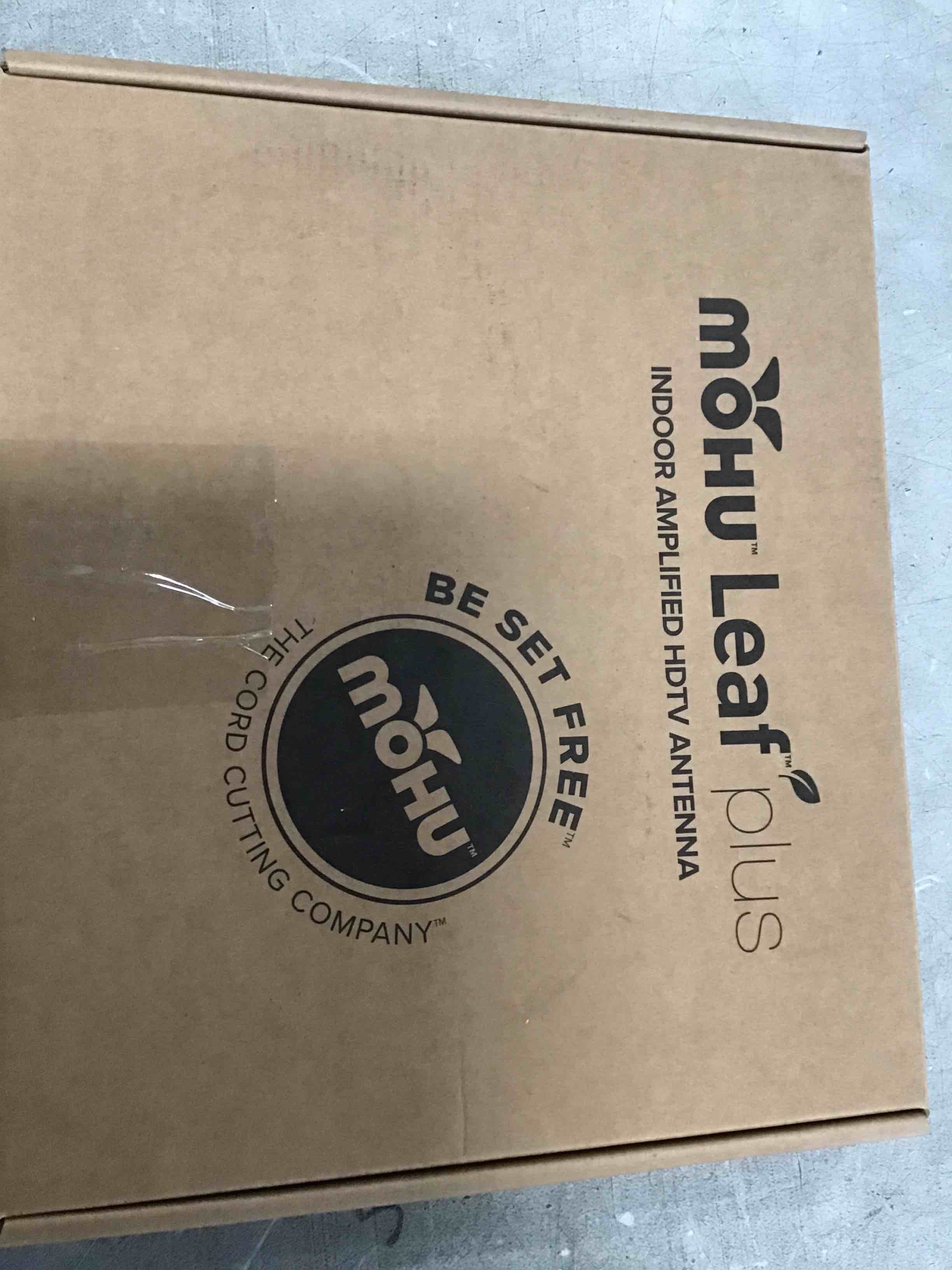 https://s3.amazonaws.com/lotting-images-prod/bidfta/GRN6028502_1709834860555.jpeg
